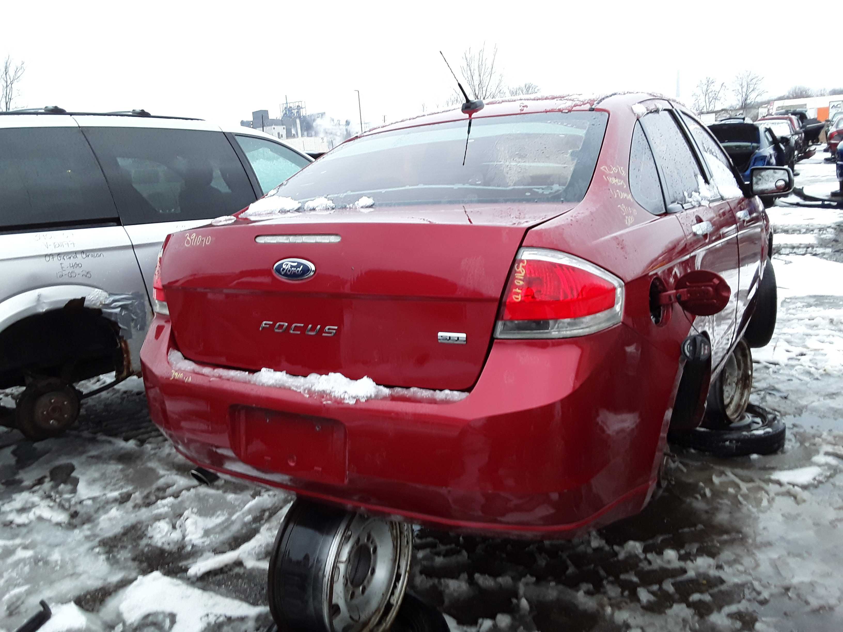 FORD FOCUS 2010