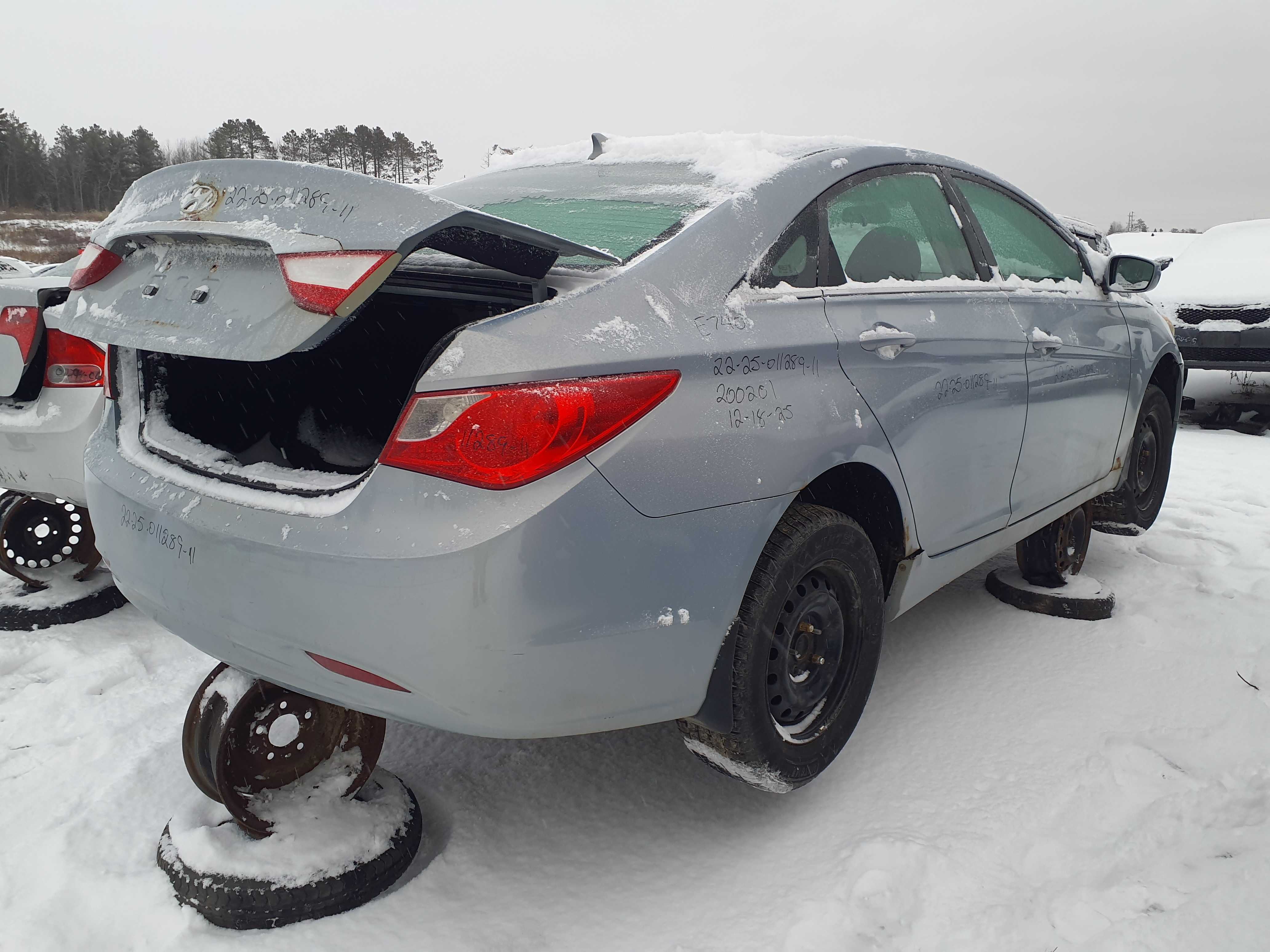 HYUNDAI SONATA 2011