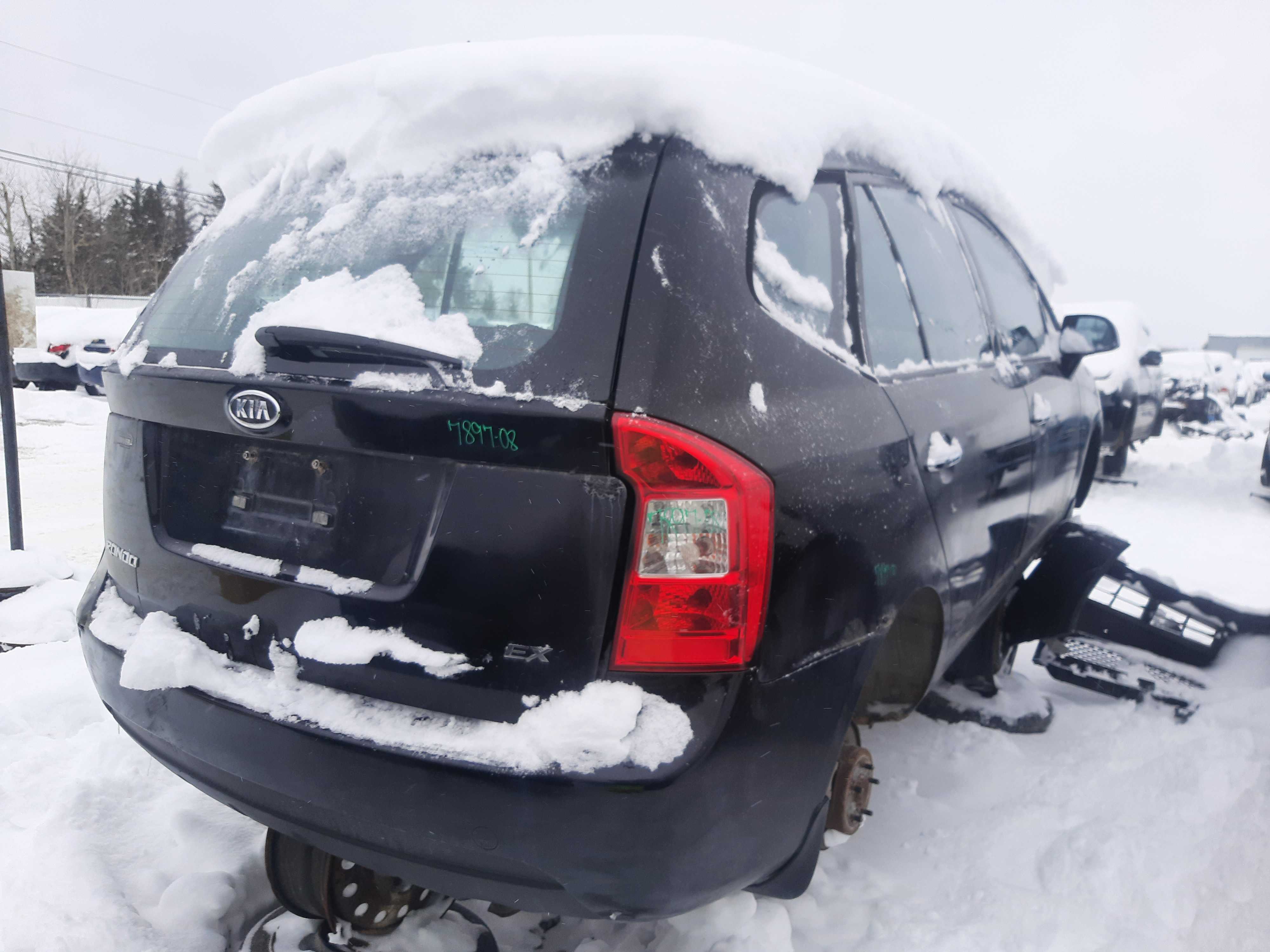 KIA RONDO 2008