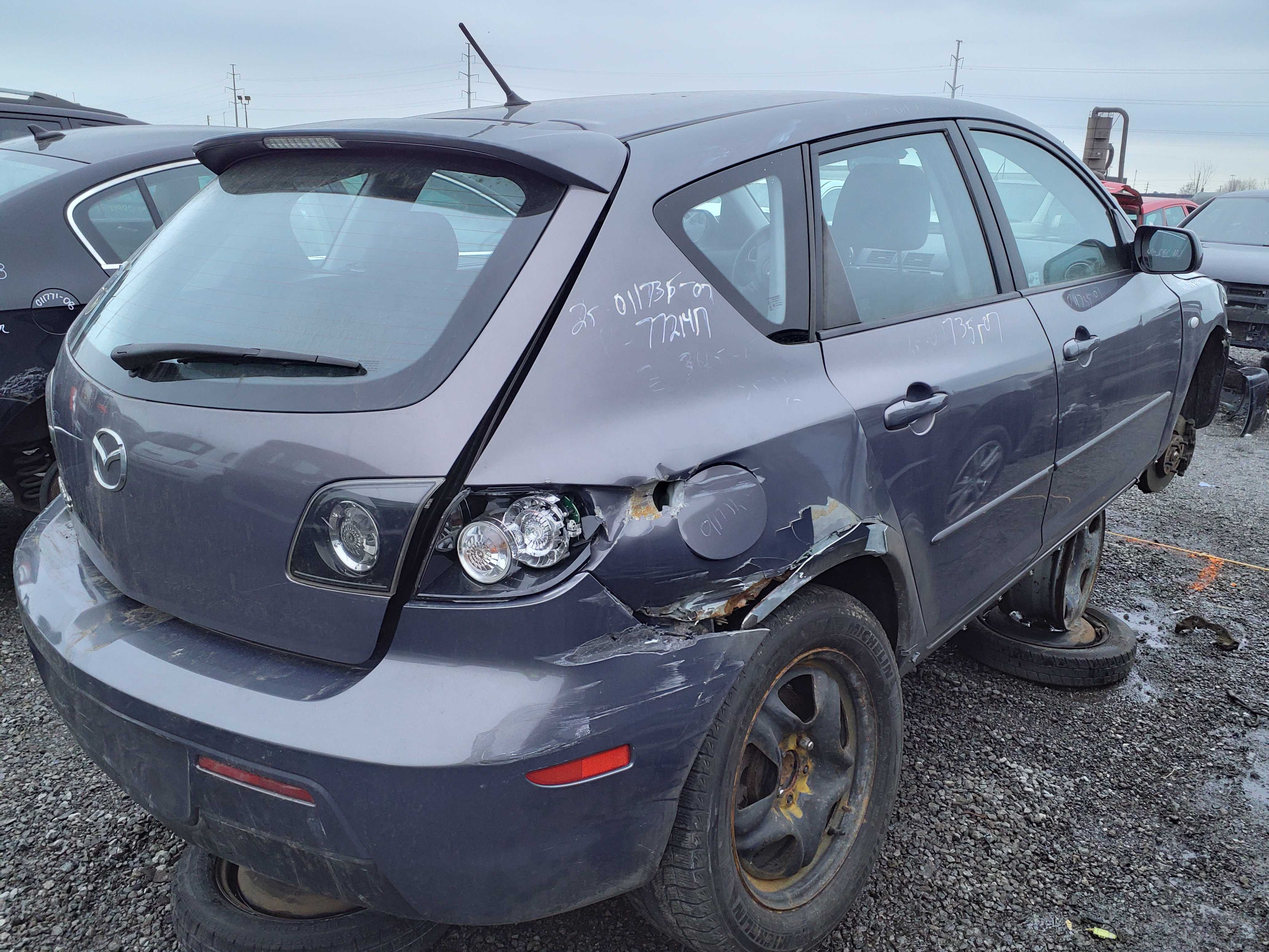 MAZDA MAZDA3 2007