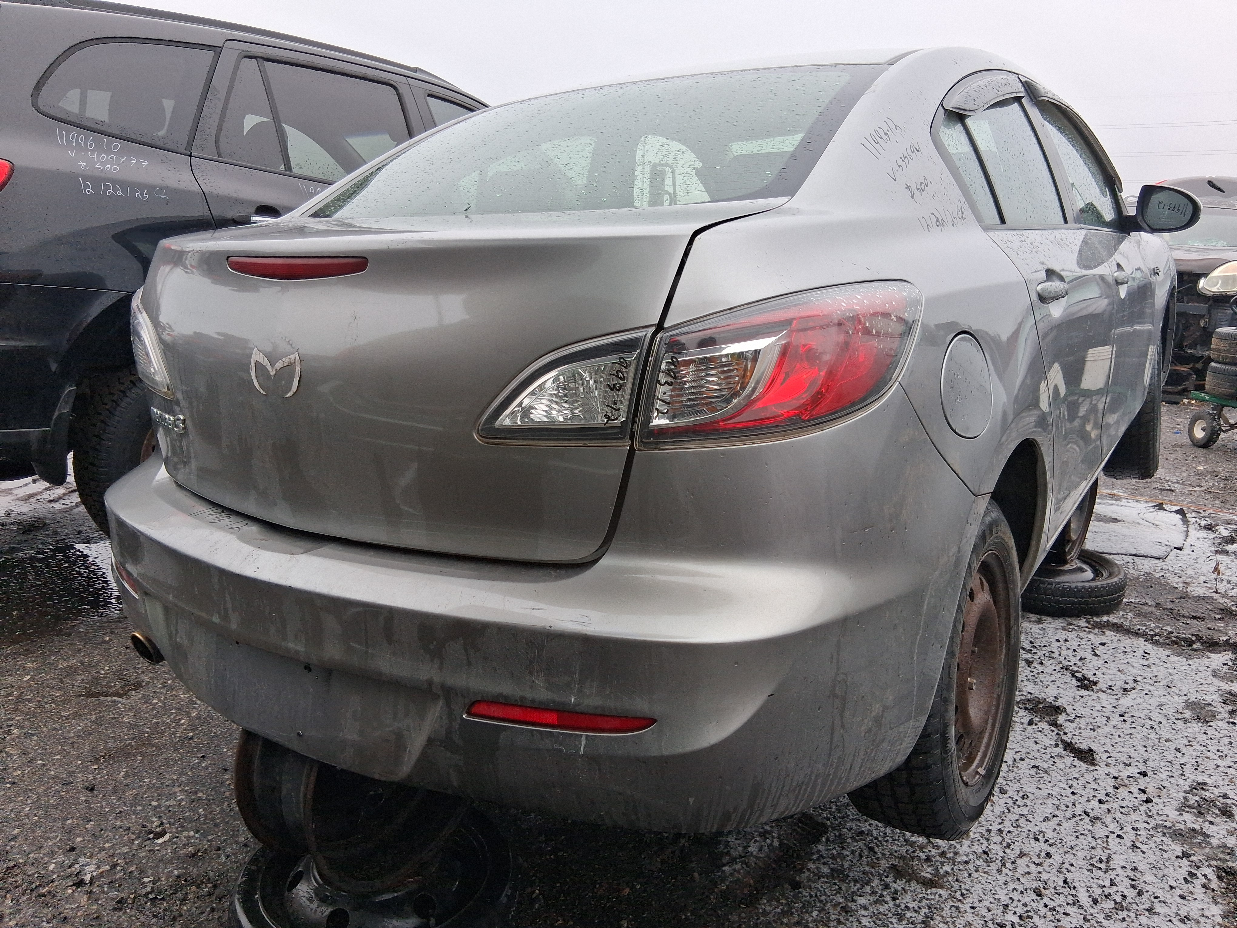 MAZDA MAZDA3 2012