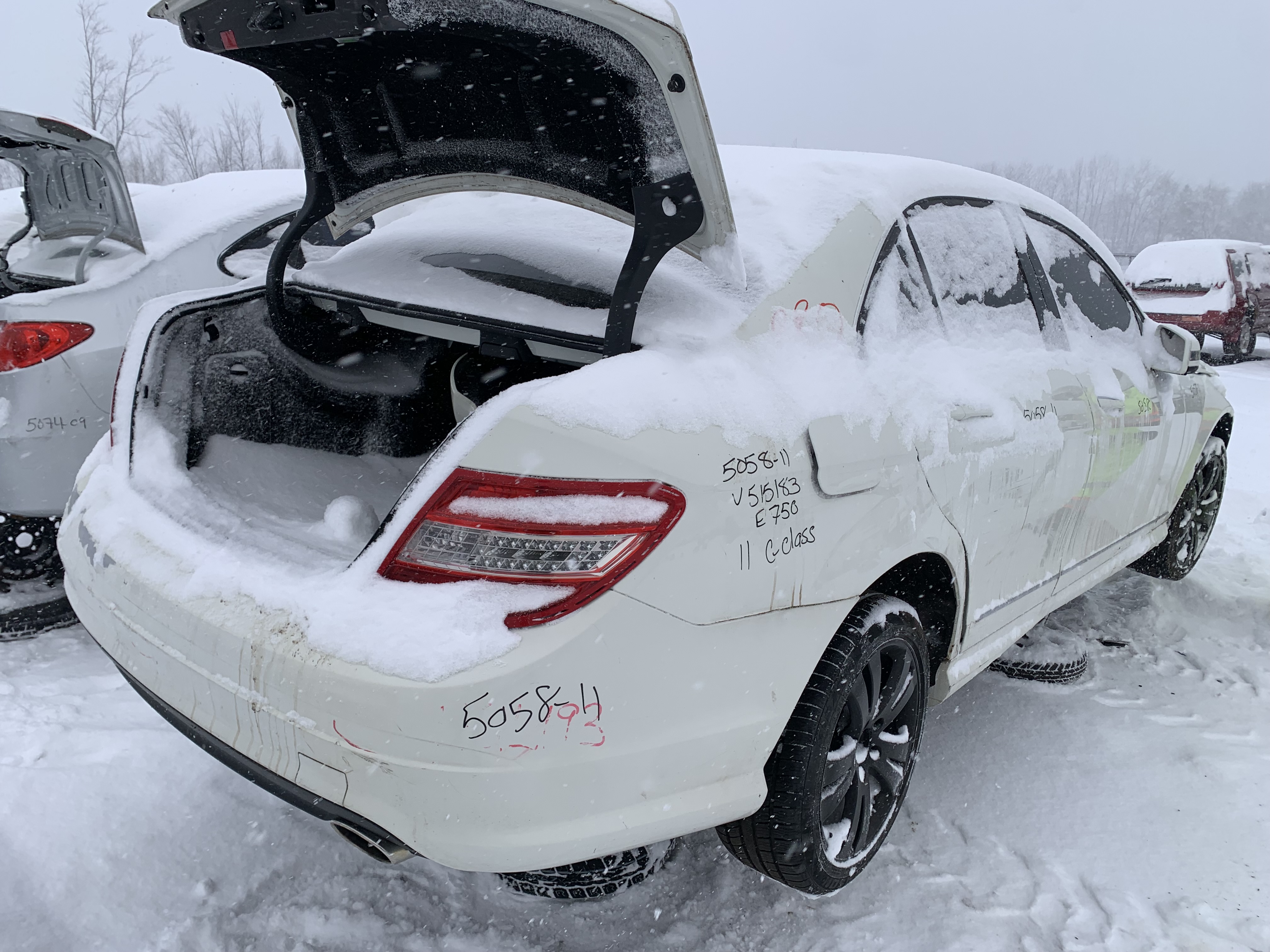 MERCEDES-BENZ C-CLASS 2011
