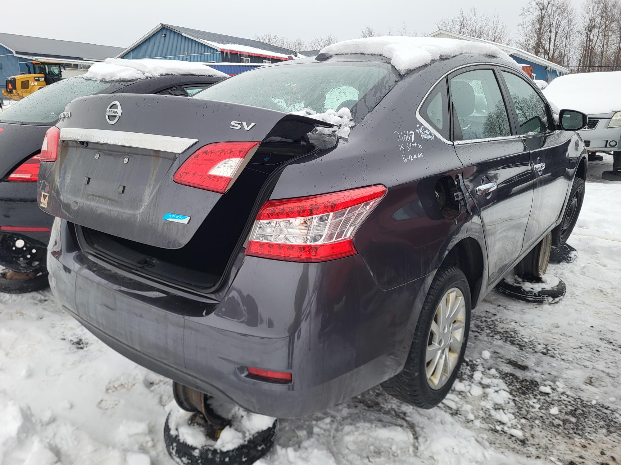 NISSAN SENTRA 2015