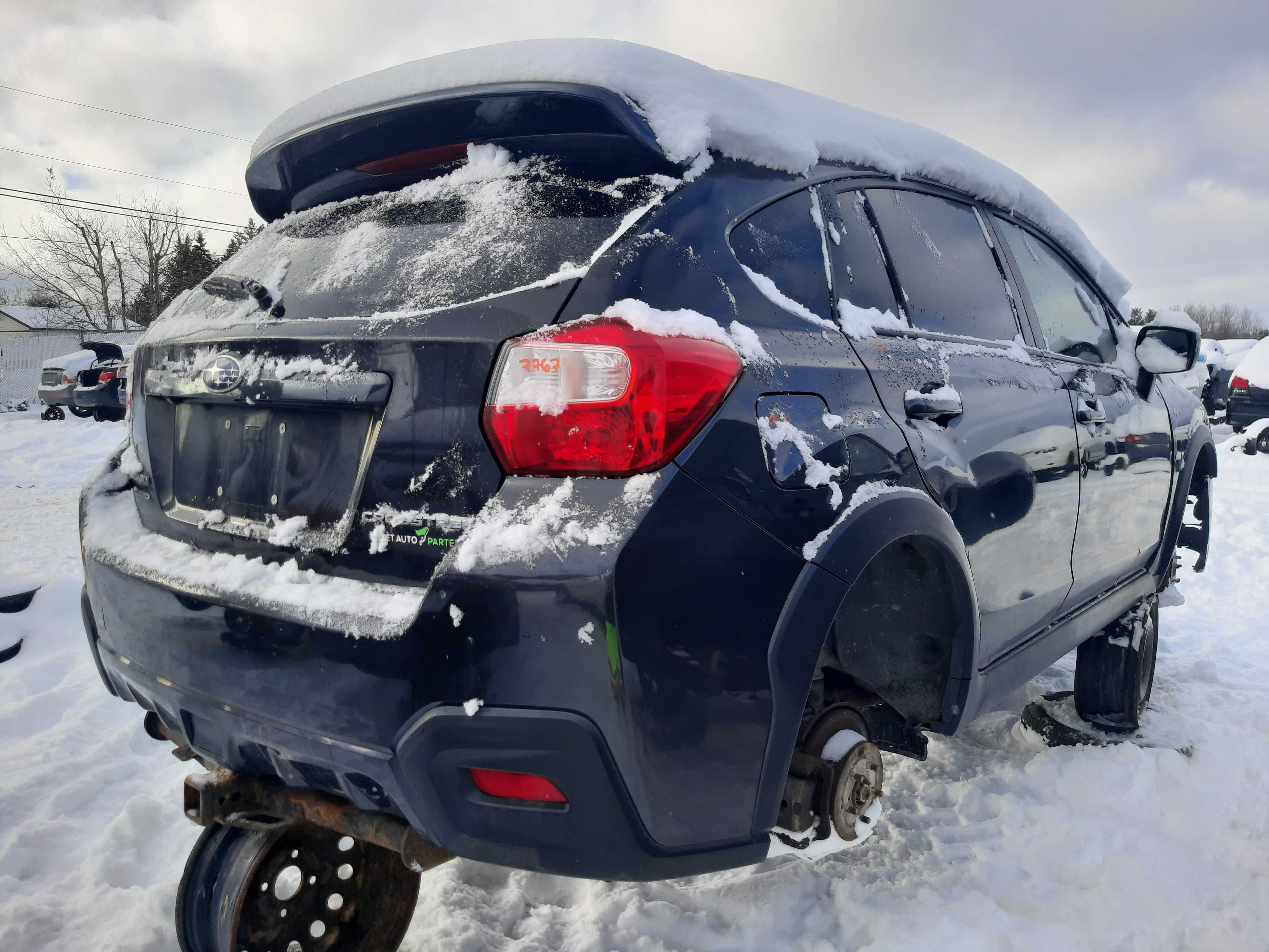 SUBARU CROSSTREK 2016