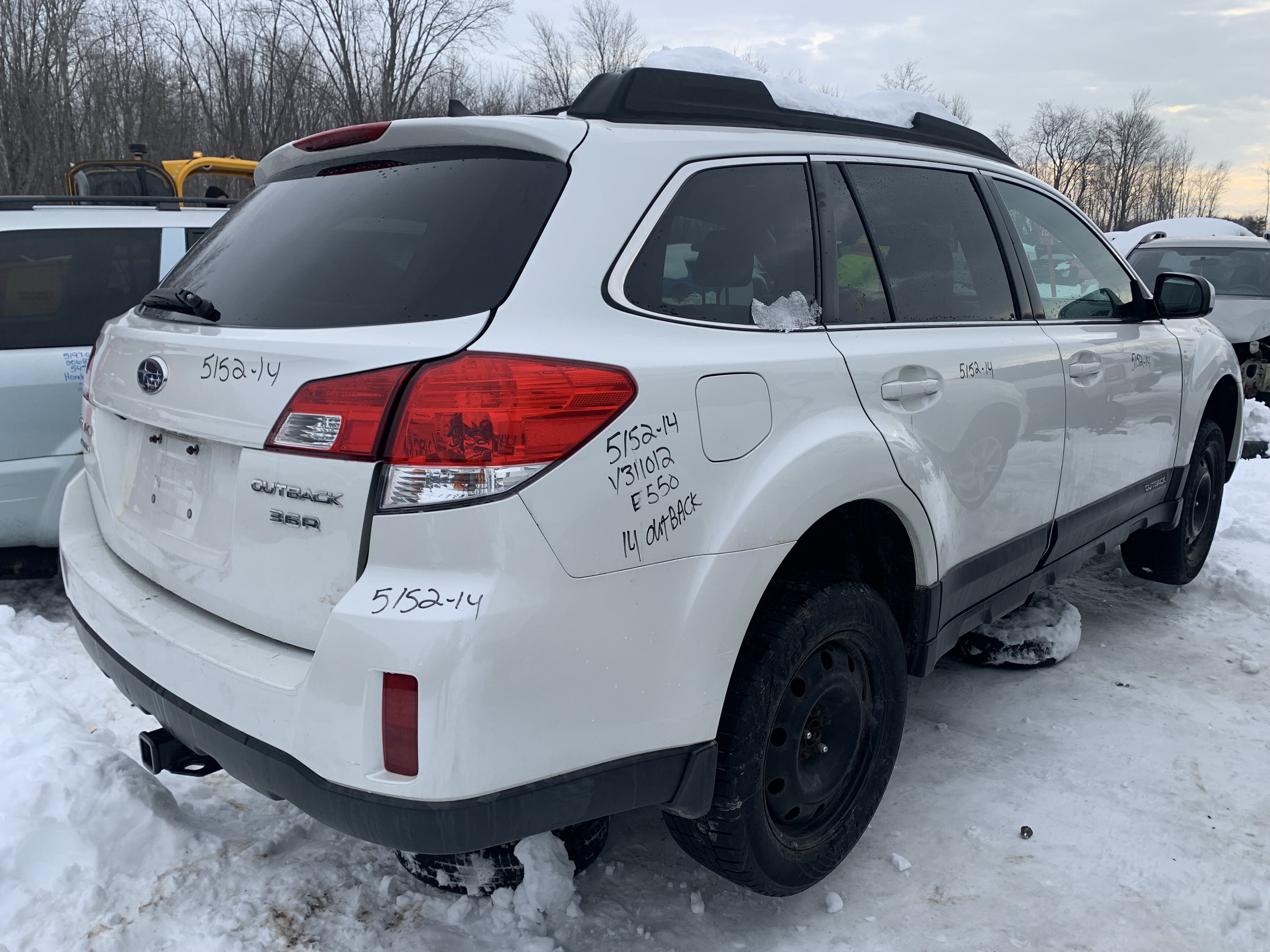 SUBARU OUTBACK 2014