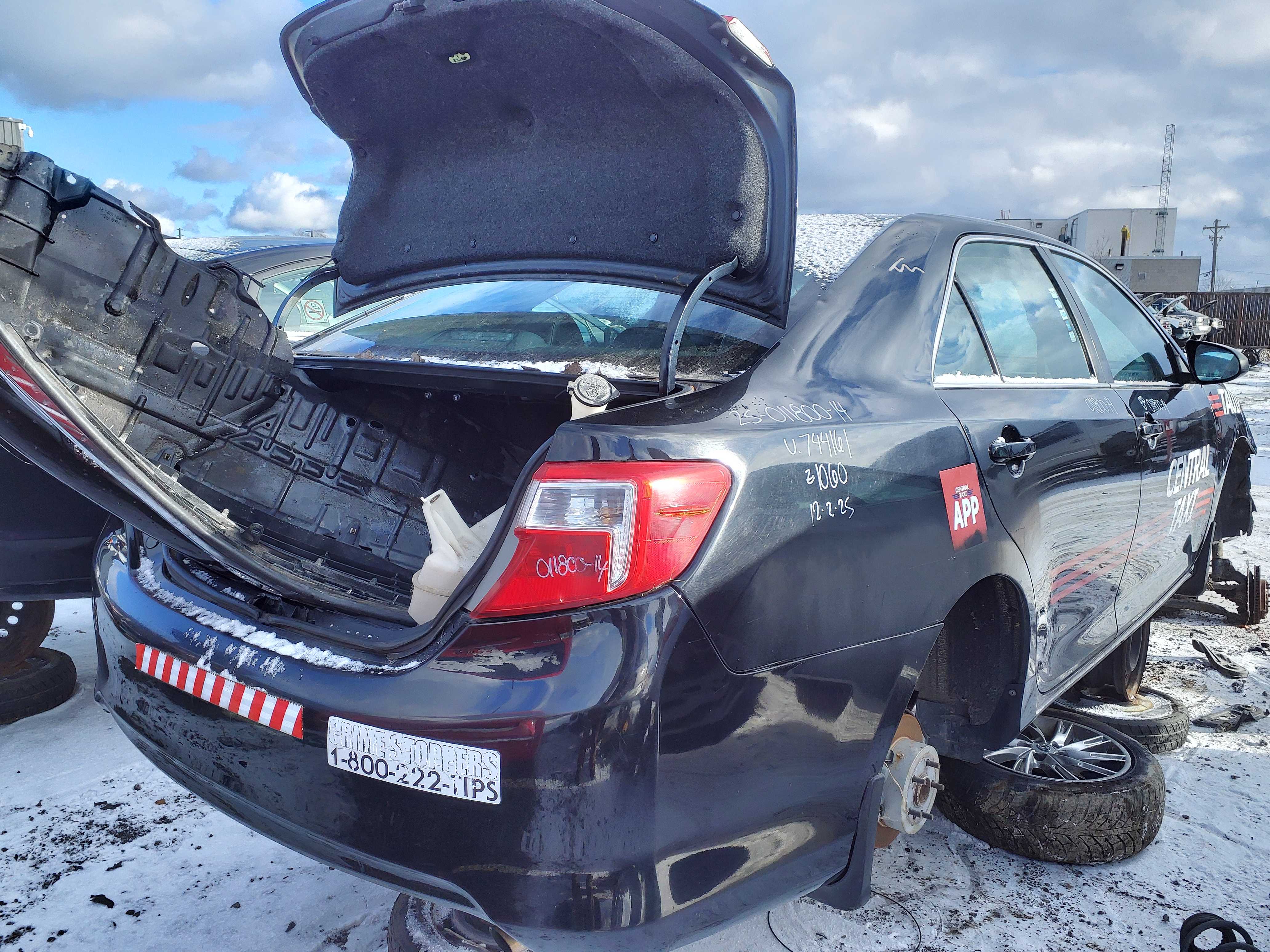 TOYOTA CAMRY 2014