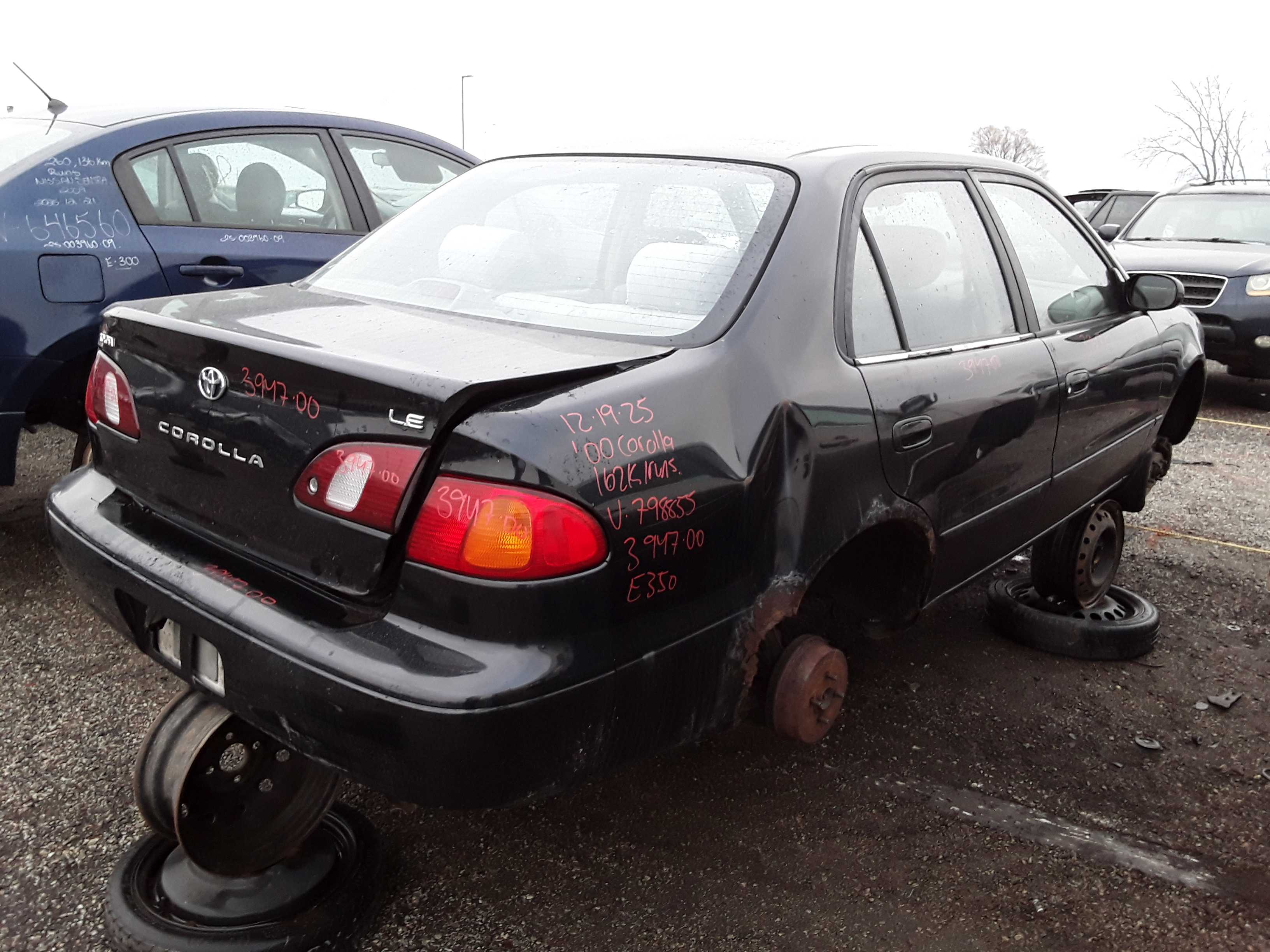 TOYOTA COROLLA 2000