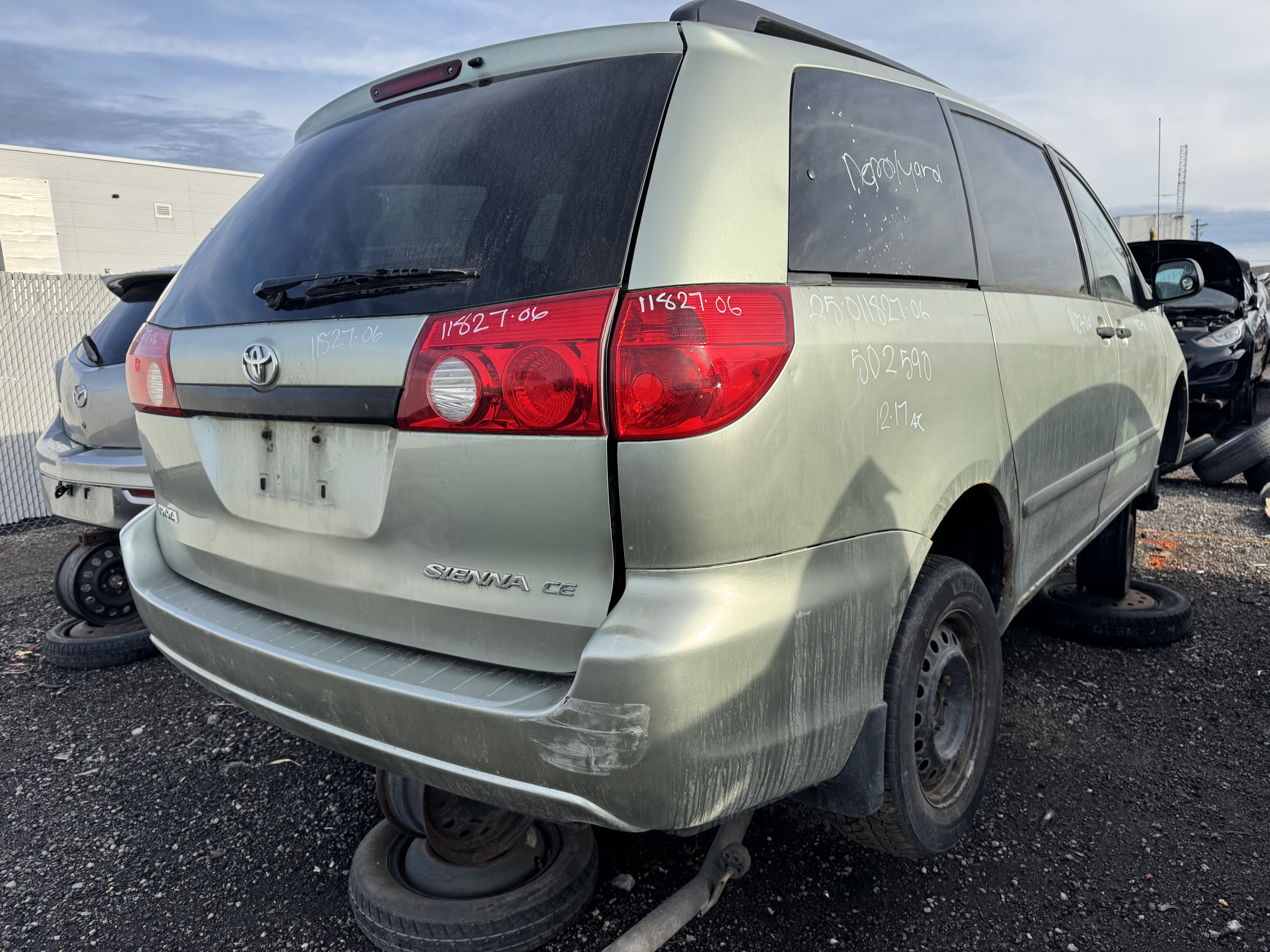 TOYOTA SIENNA 2006