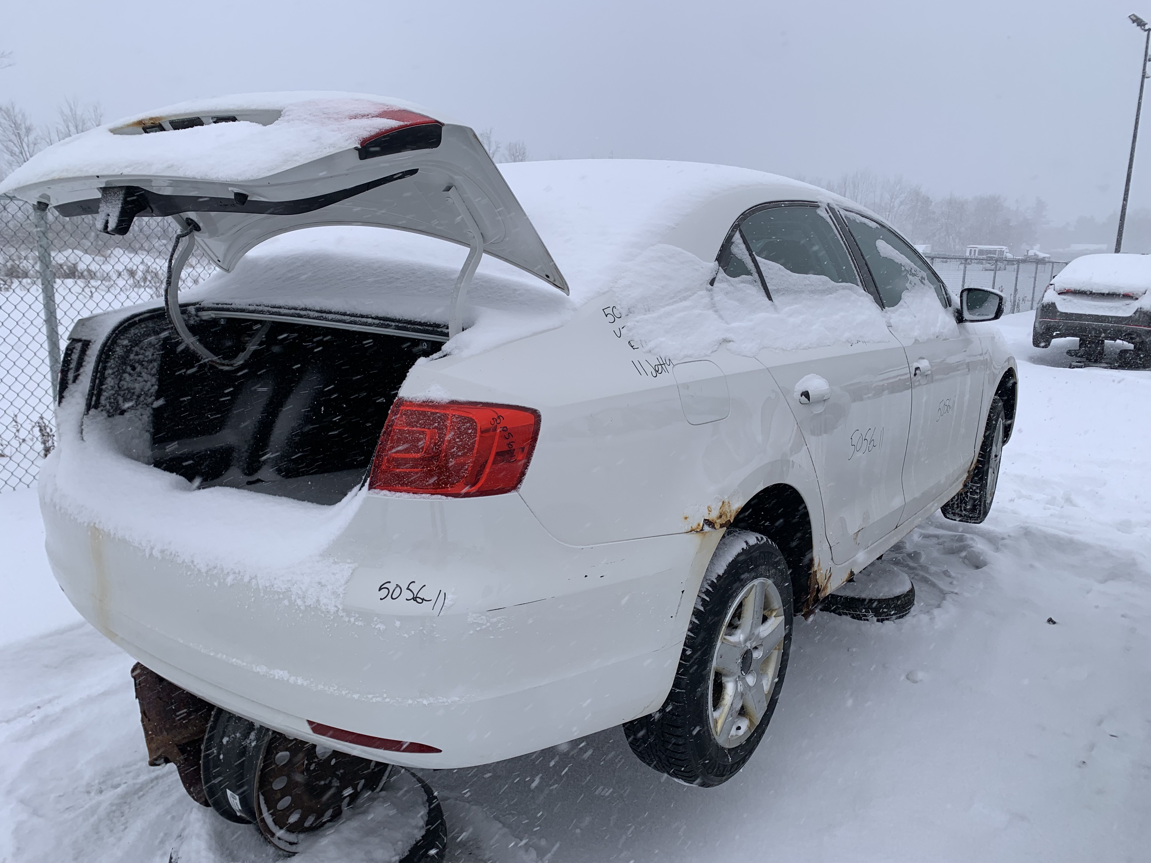 VOLKSWAGEN JETTA 2011