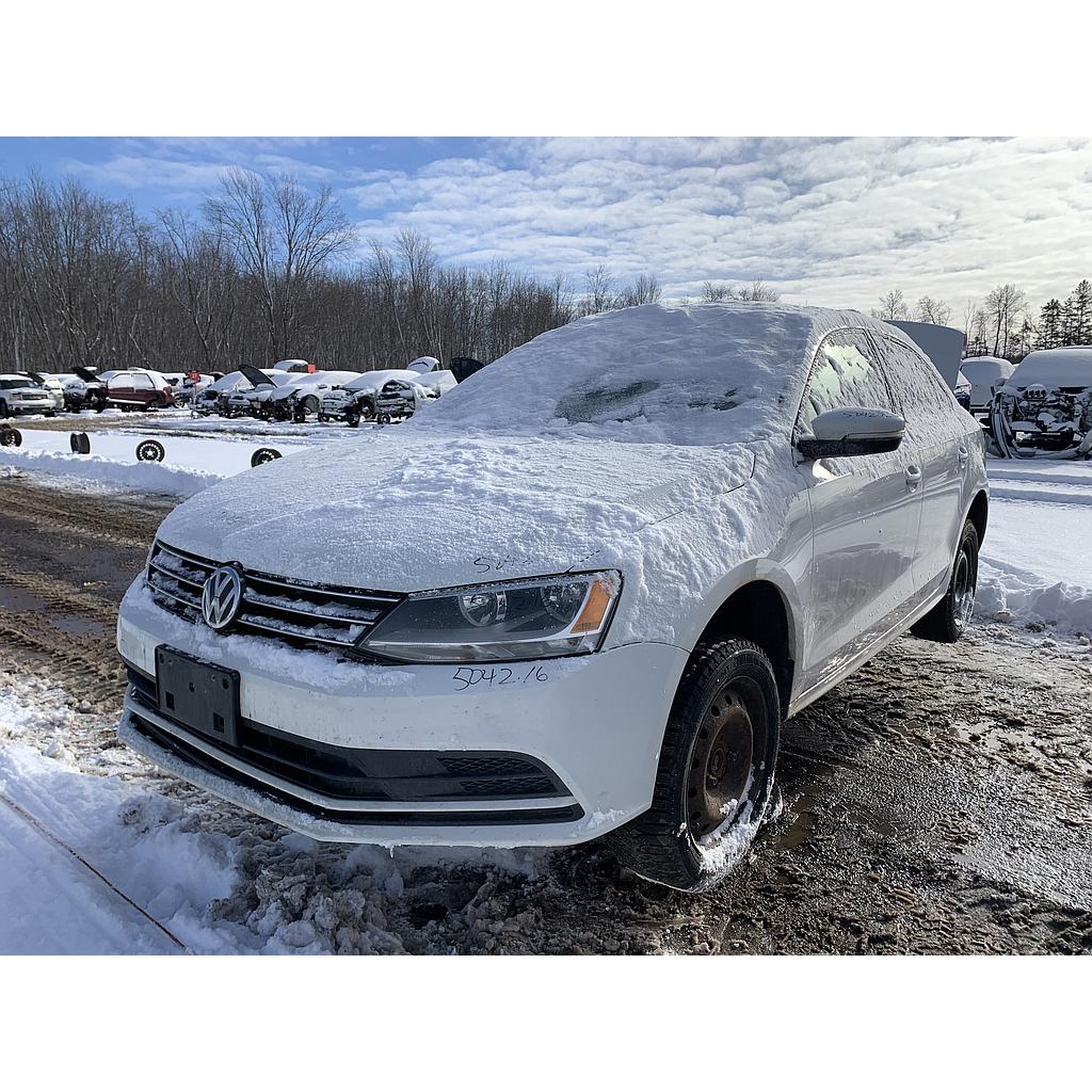 VOLKSWAGEN JETTA 2016