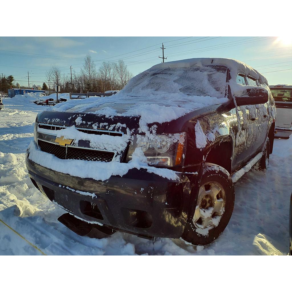 CHEVROLET SUBURBAN 2013