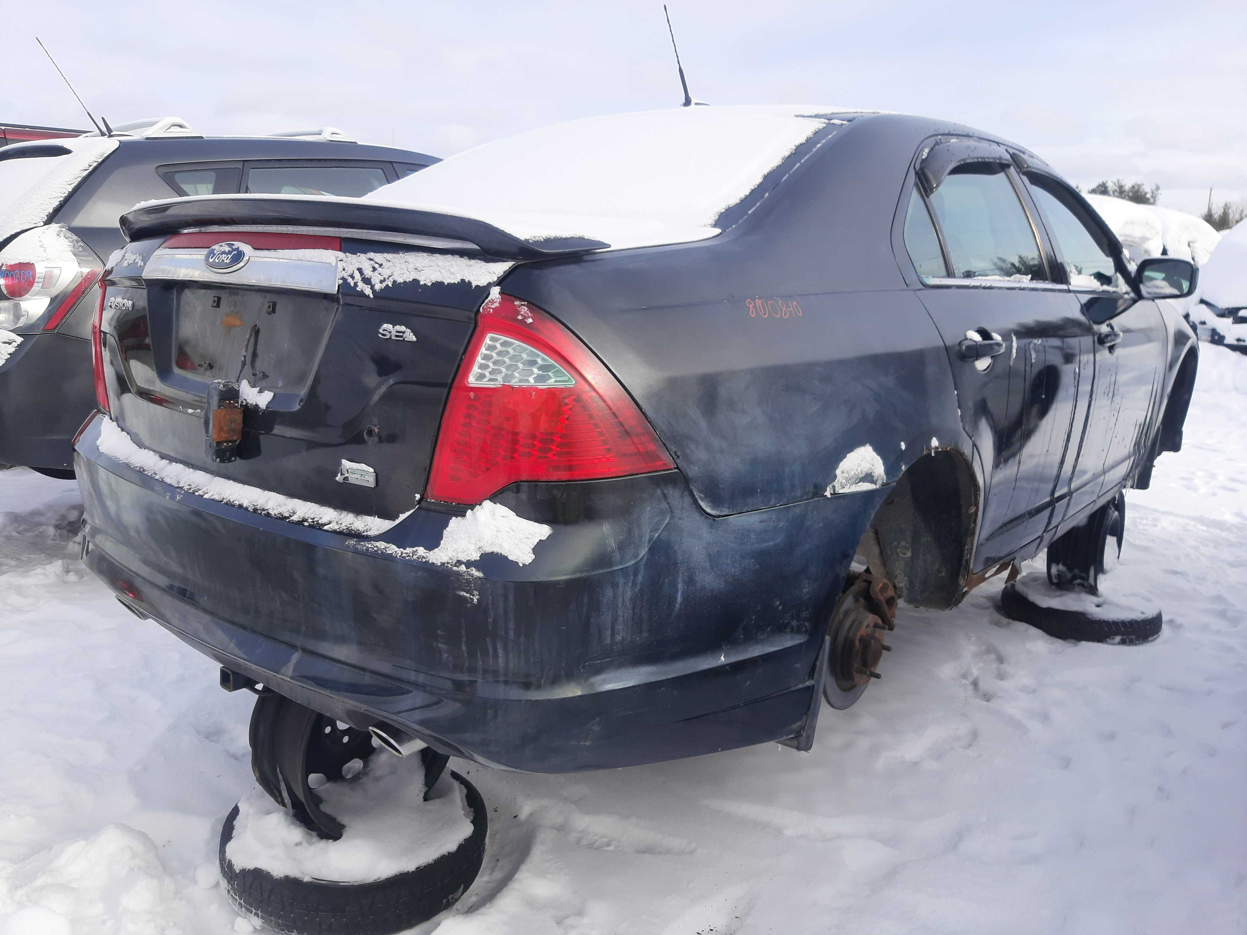 FORD FUSION 2010