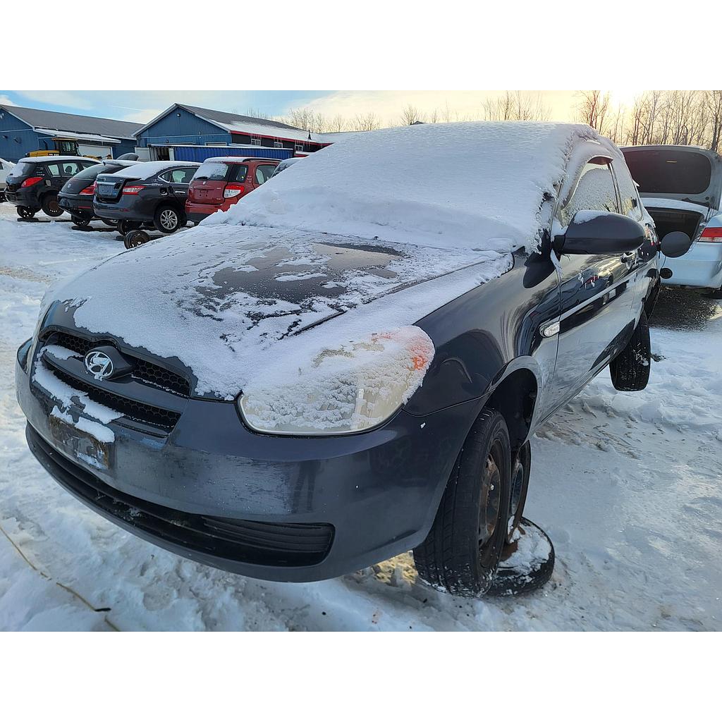 HYUNDAI ACCENT 2009