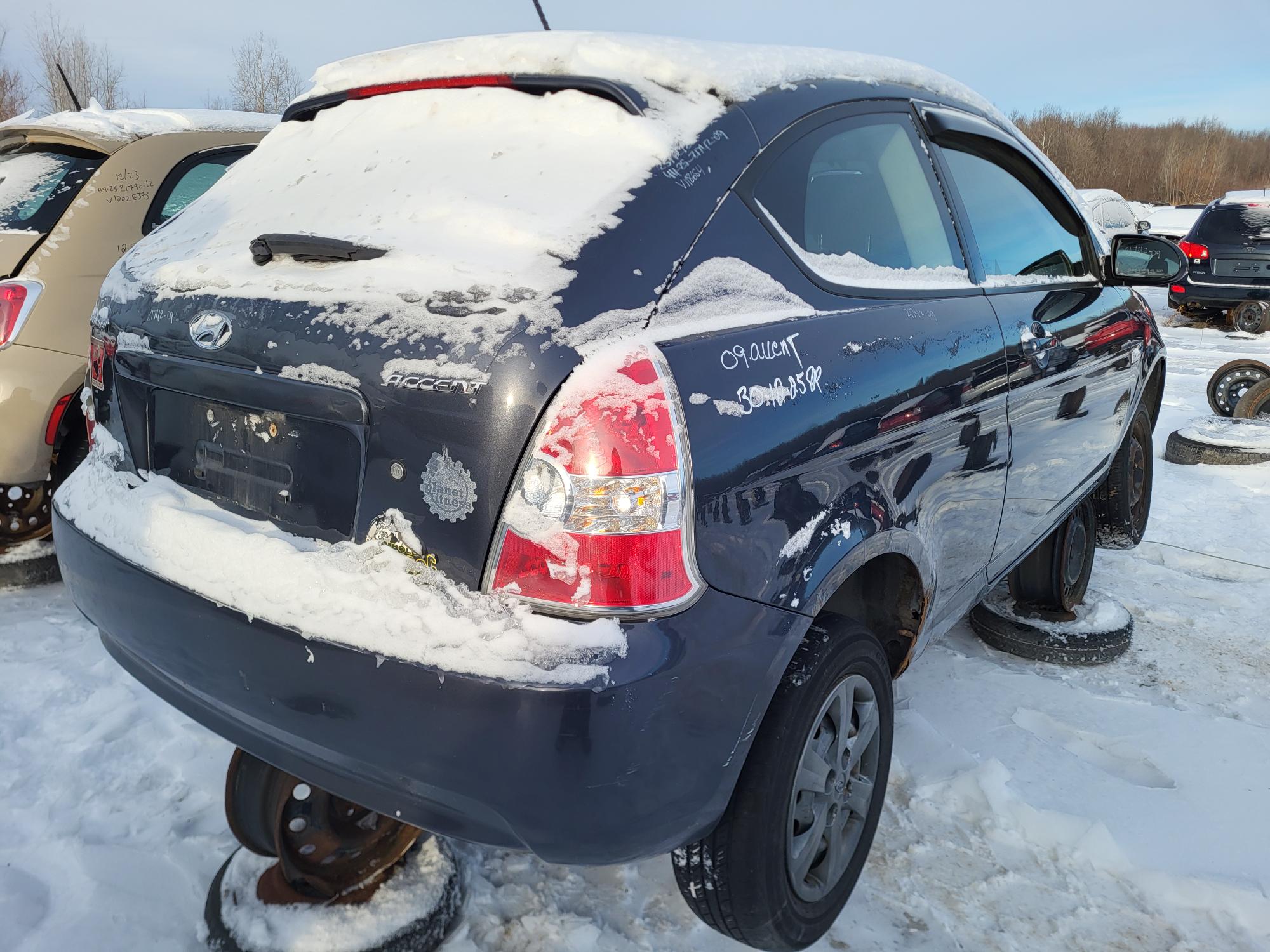 HYUNDAI ACCENT 2009