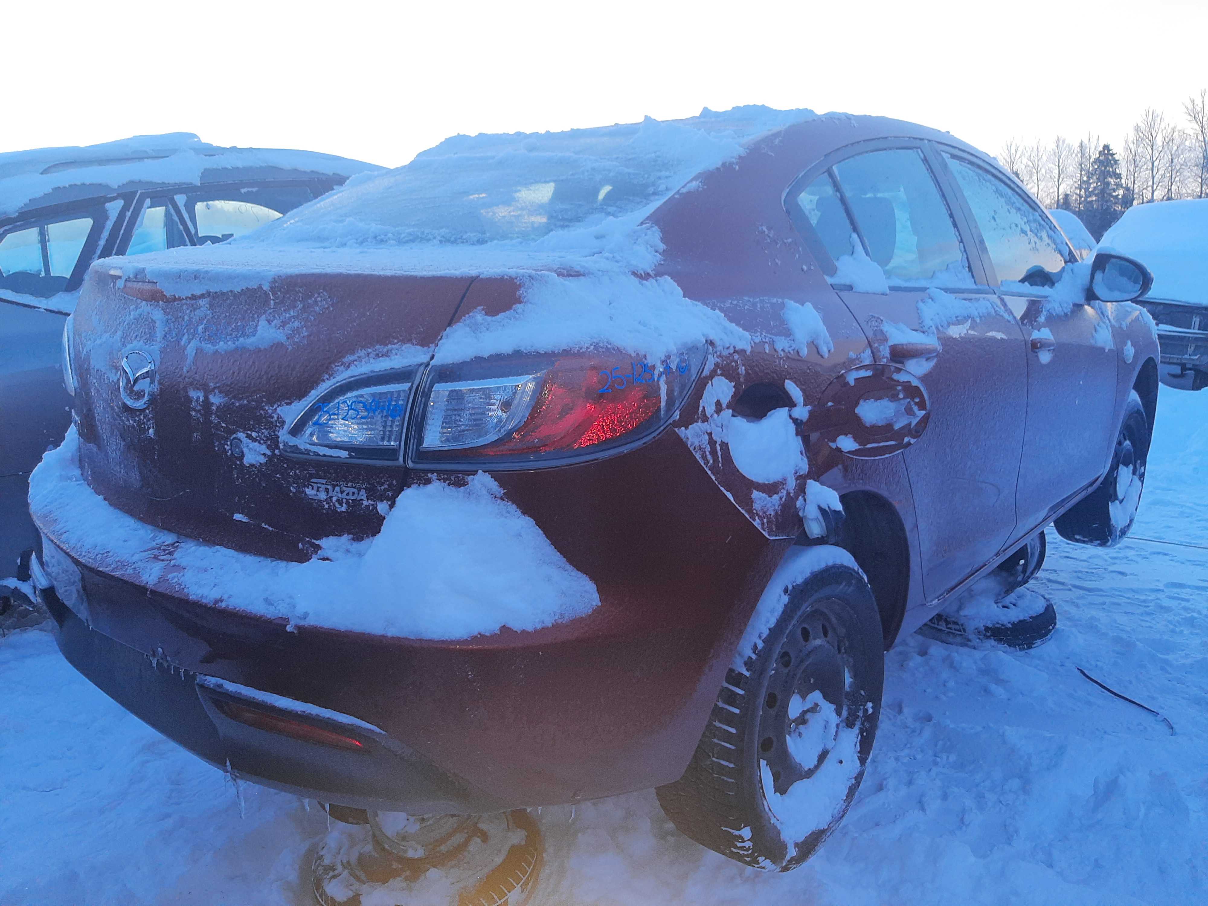 MAZDA MAZDA3 2010