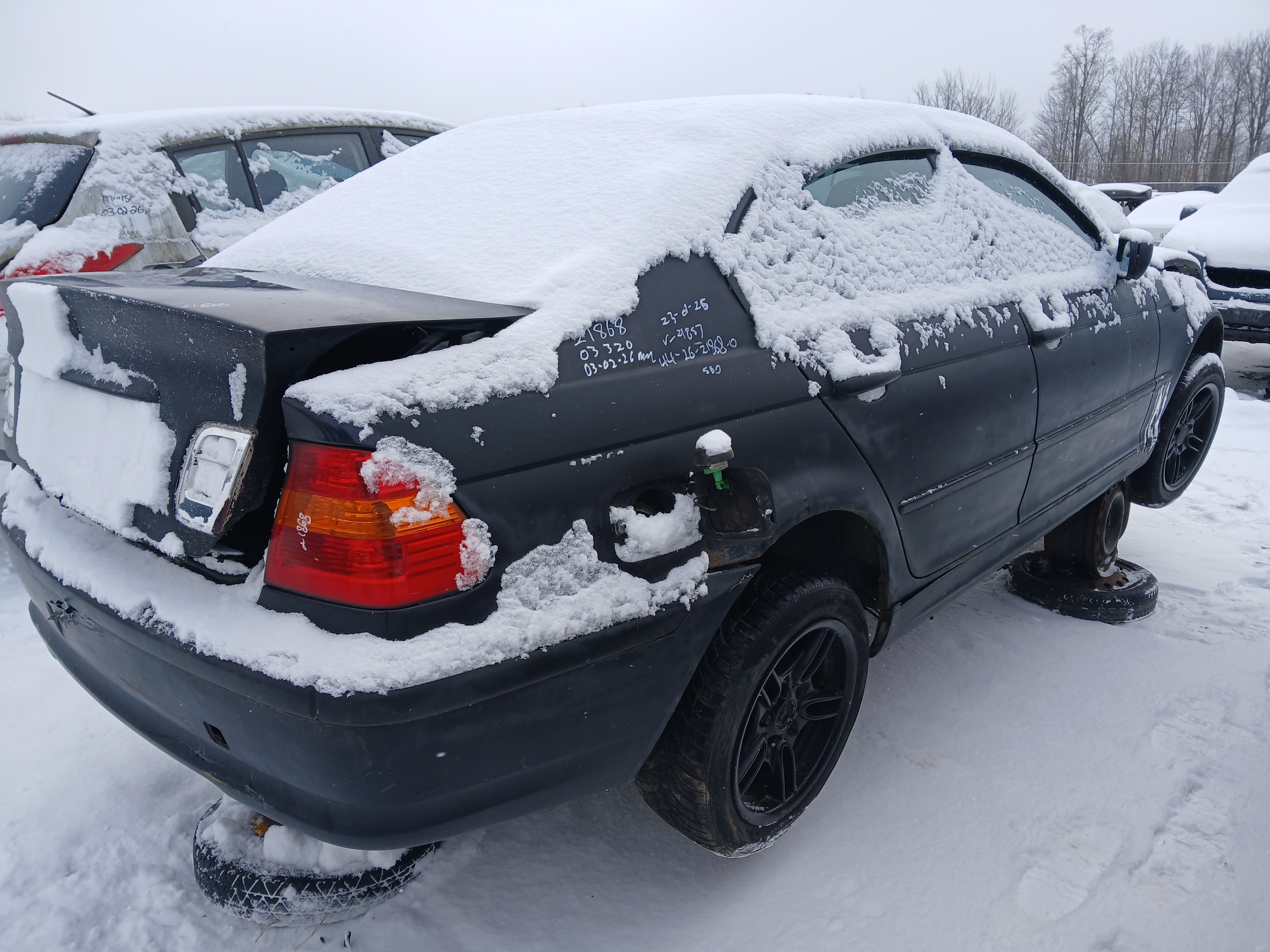 BMW 320 2003