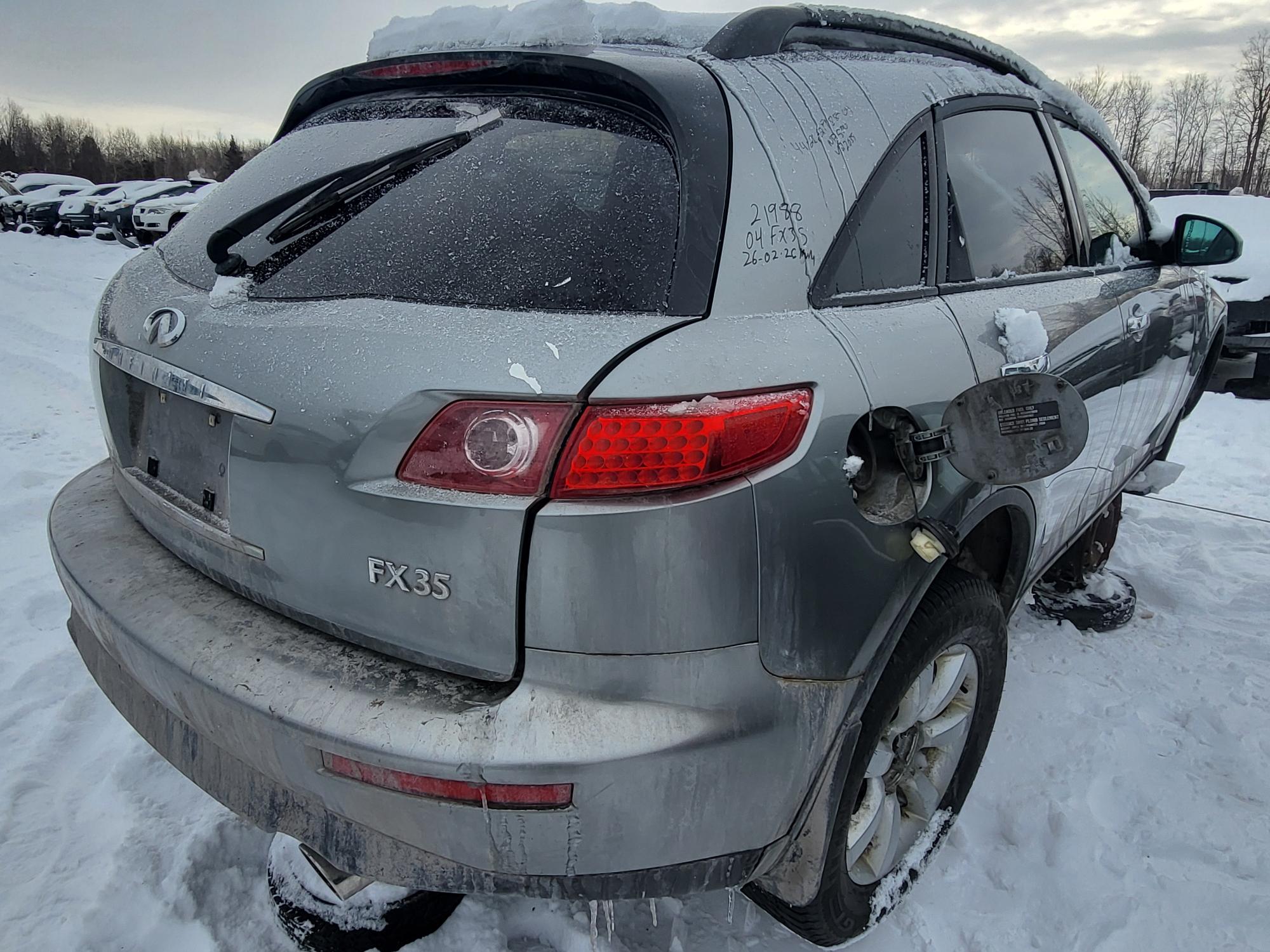 INFINITI FX35 2004
