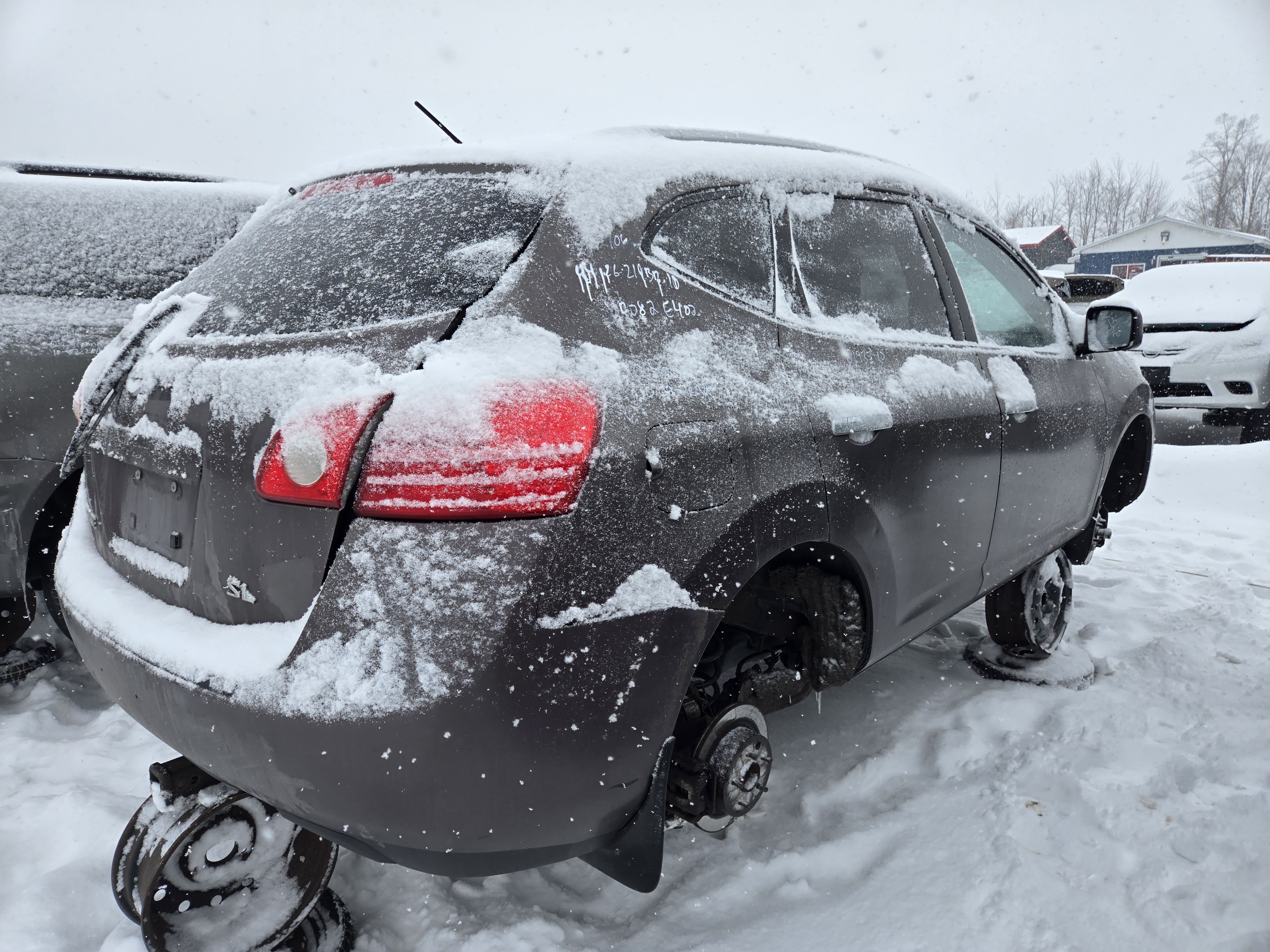 NISSAN ROGUE 2010