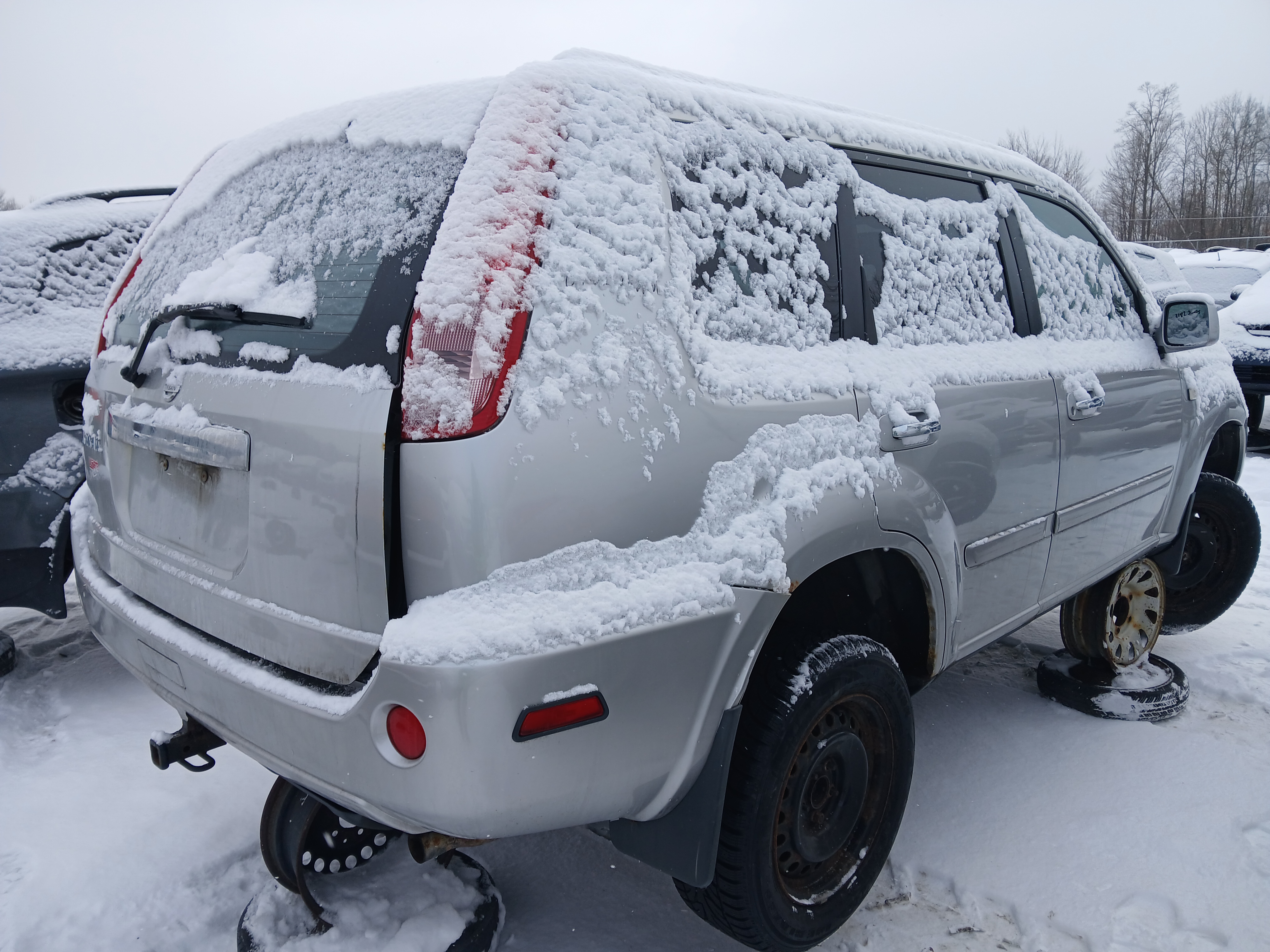 NISSAN X-TRAIL 2005