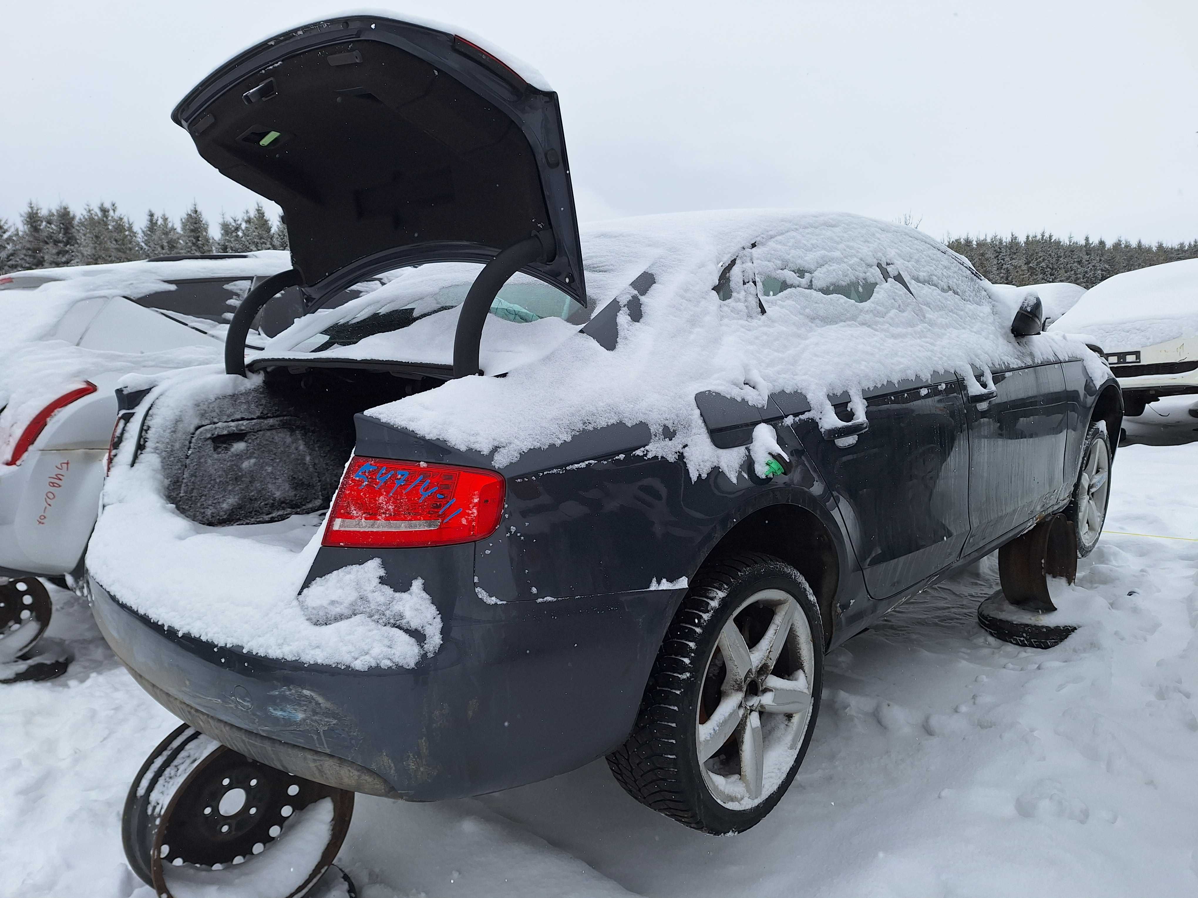AUDI A4 2011