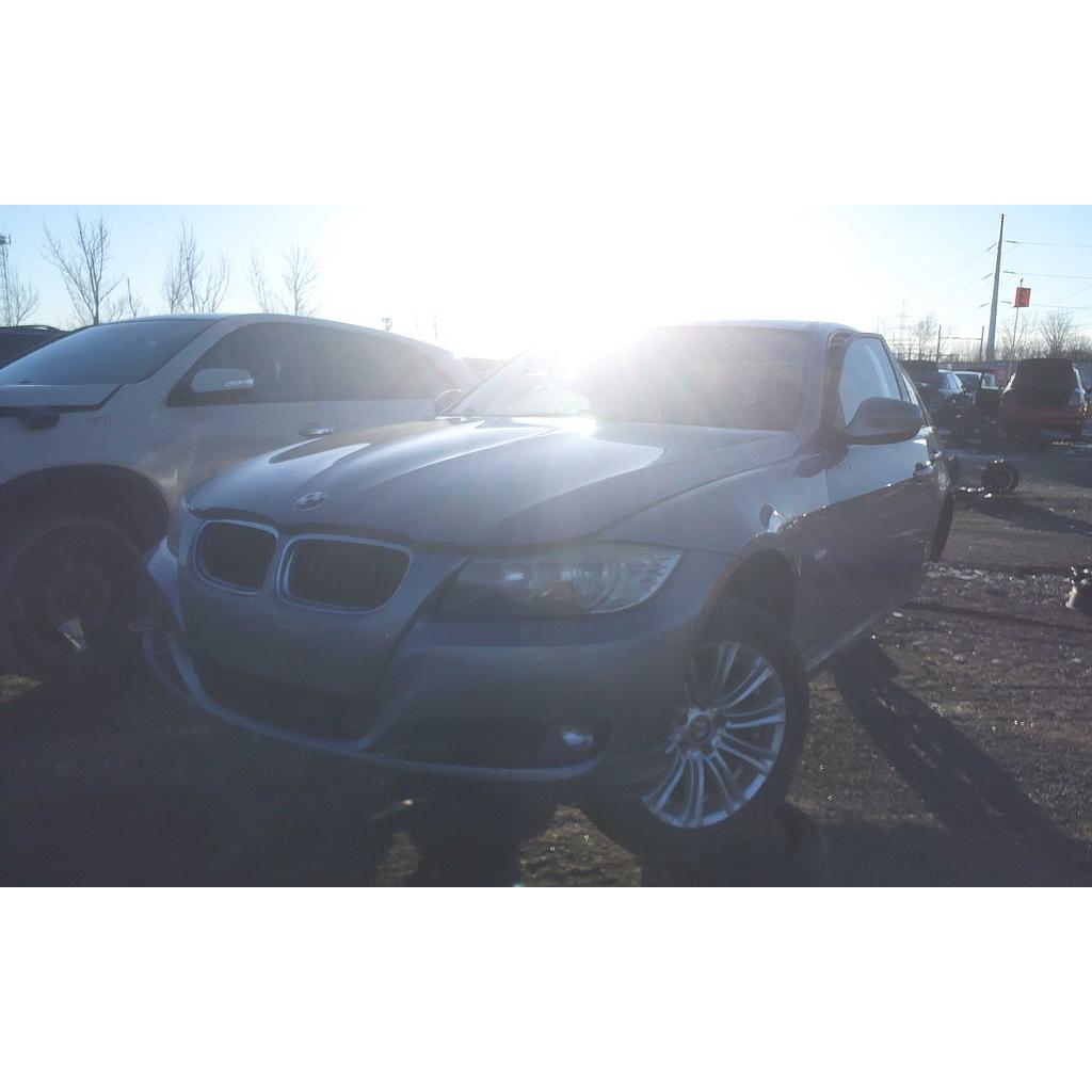 BMW 323 2009