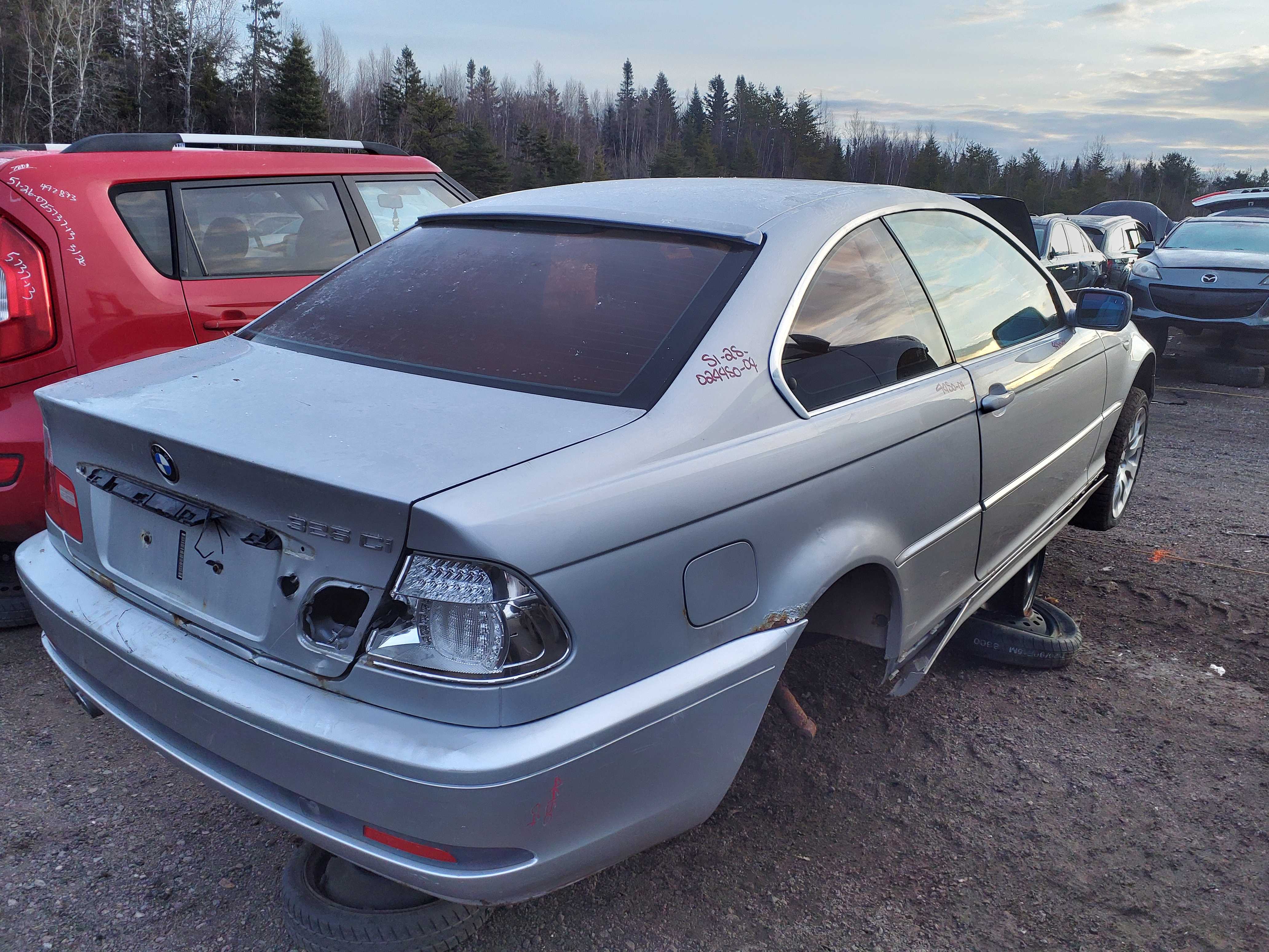 BMW 325 2004