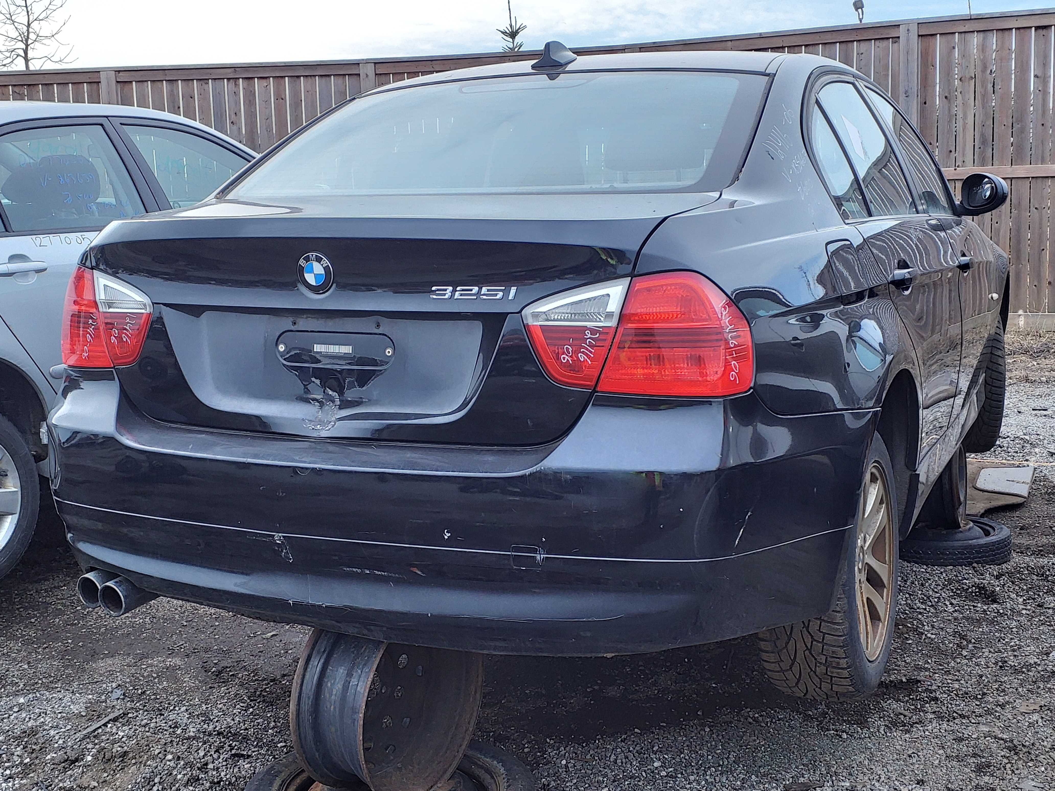 BMW 325 2006