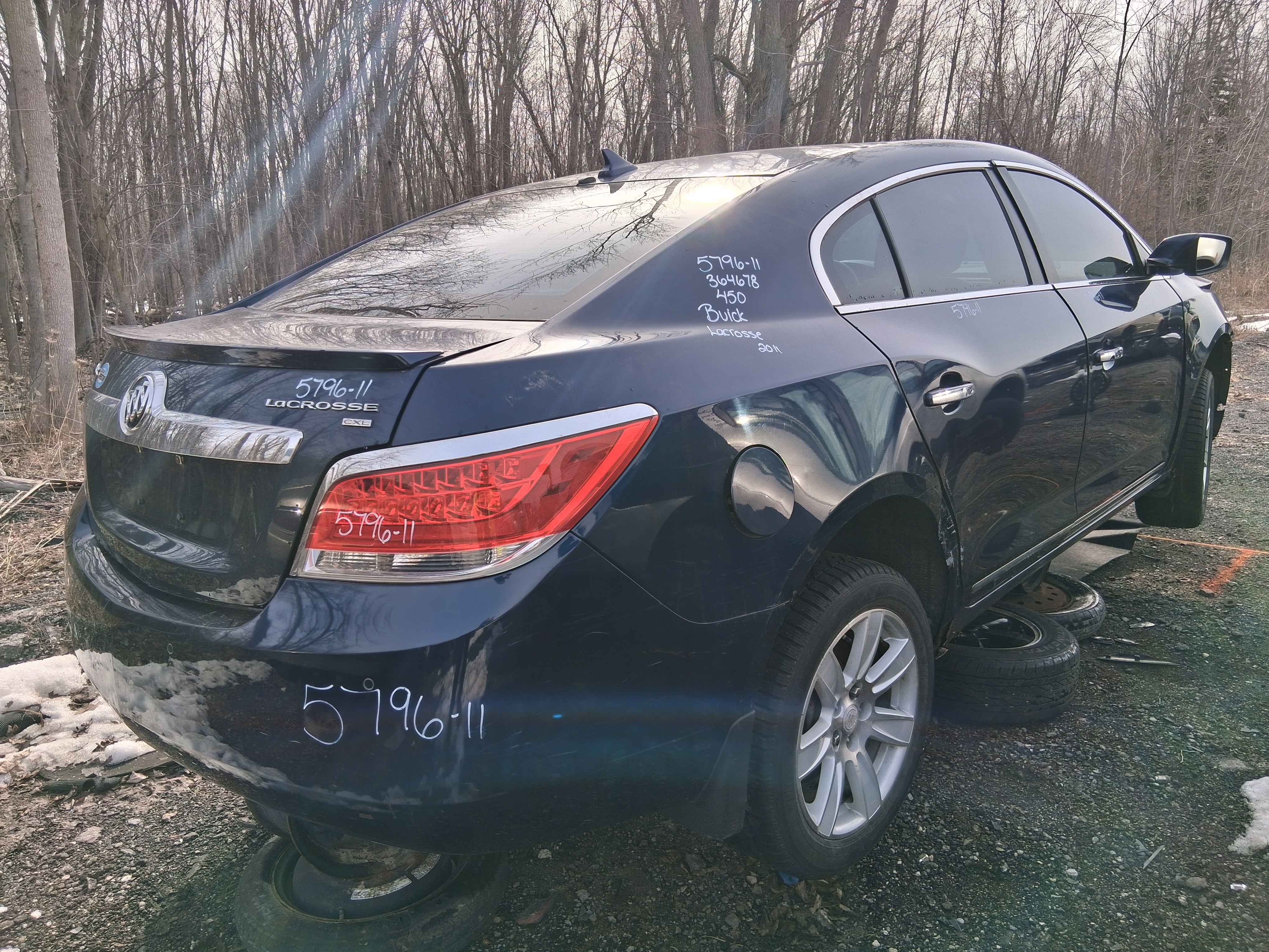 BUICK LACROSSE 2011