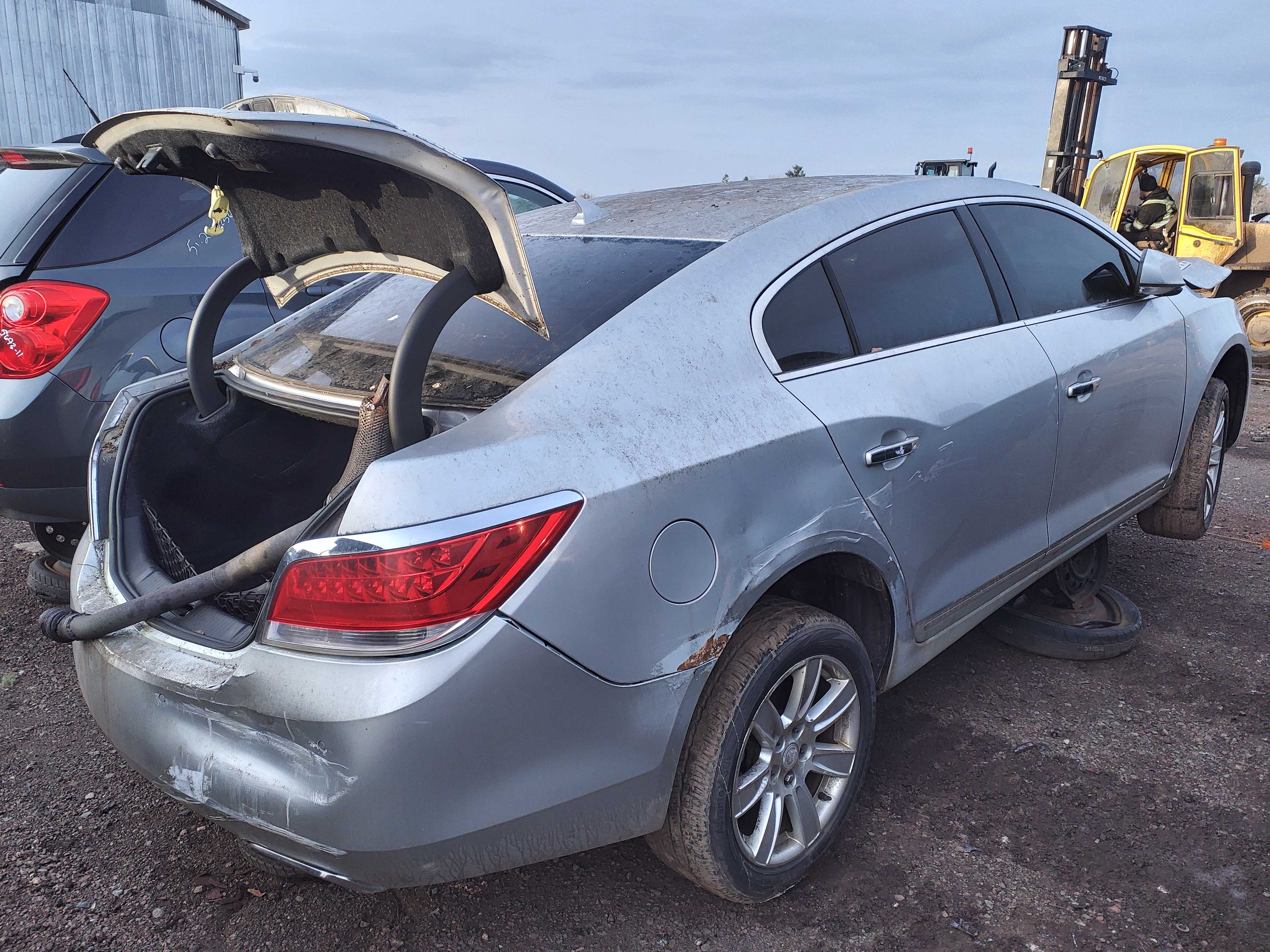 BUICK LACROSSE 2012