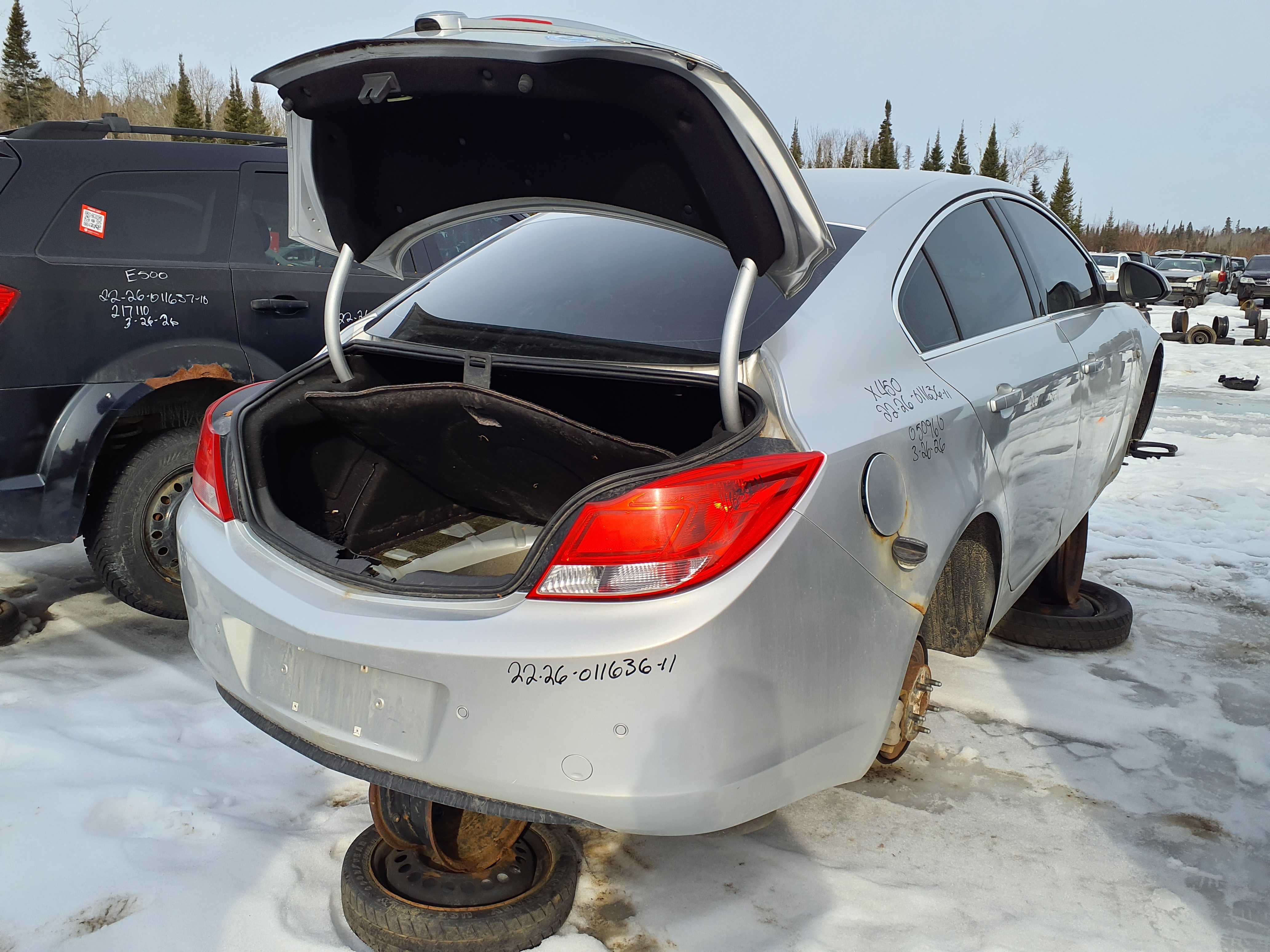 BUICK REGAL 2011