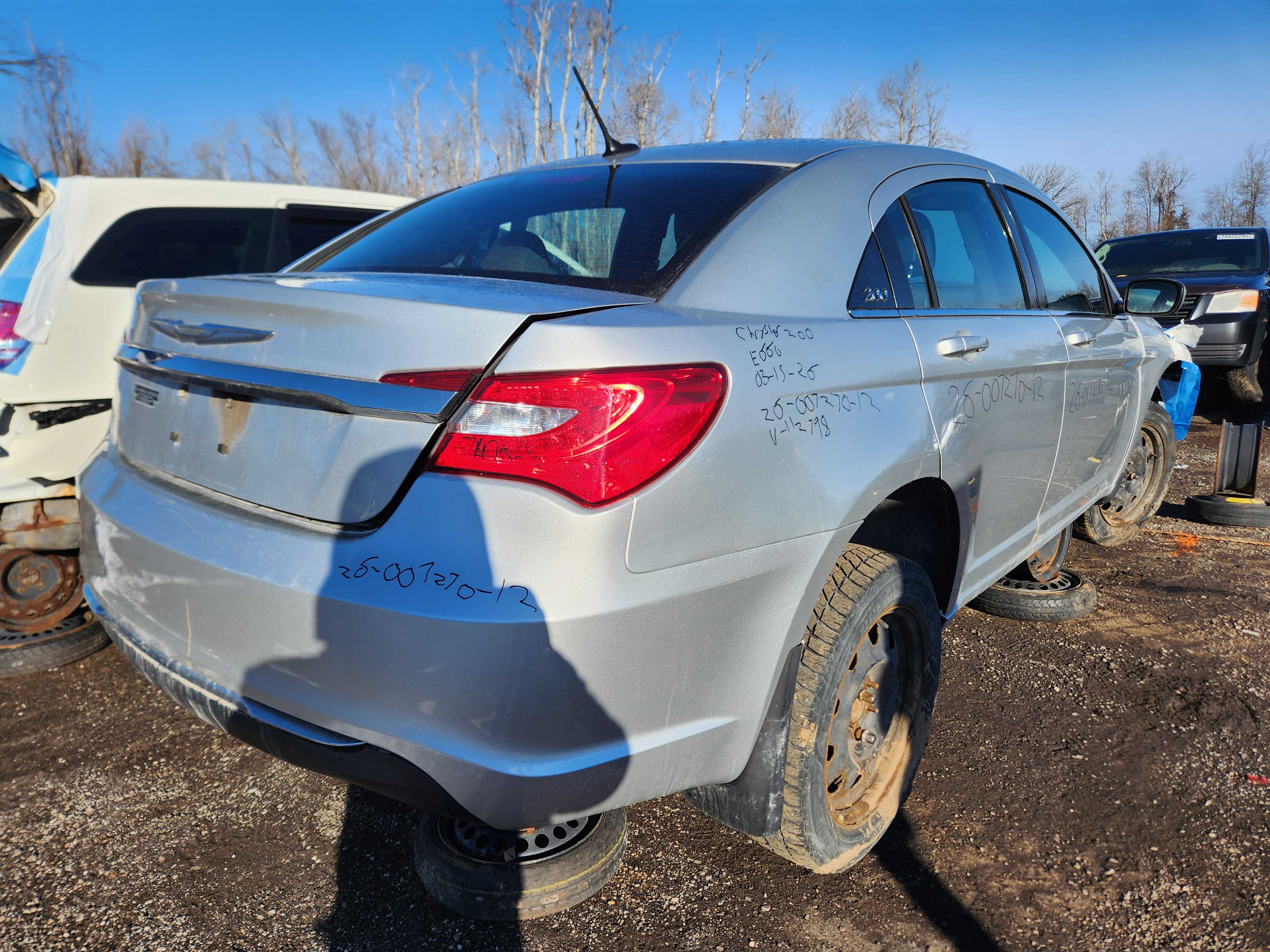 CHRYSLER 200 2012