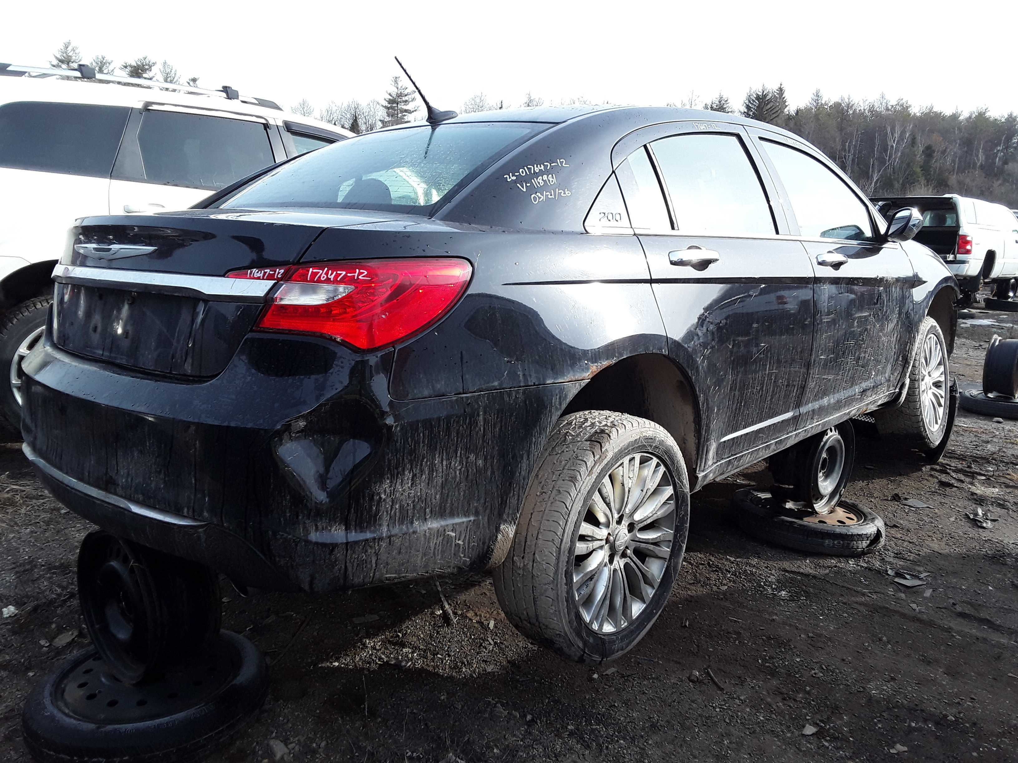 CHRYSLER 200 2012