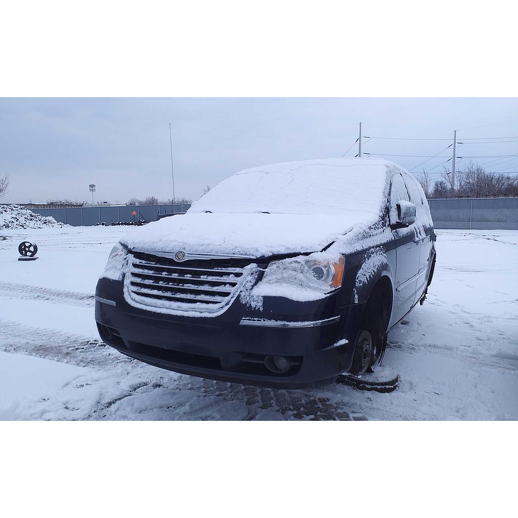 CHRYSLER TOWN & COUNTRY 2008