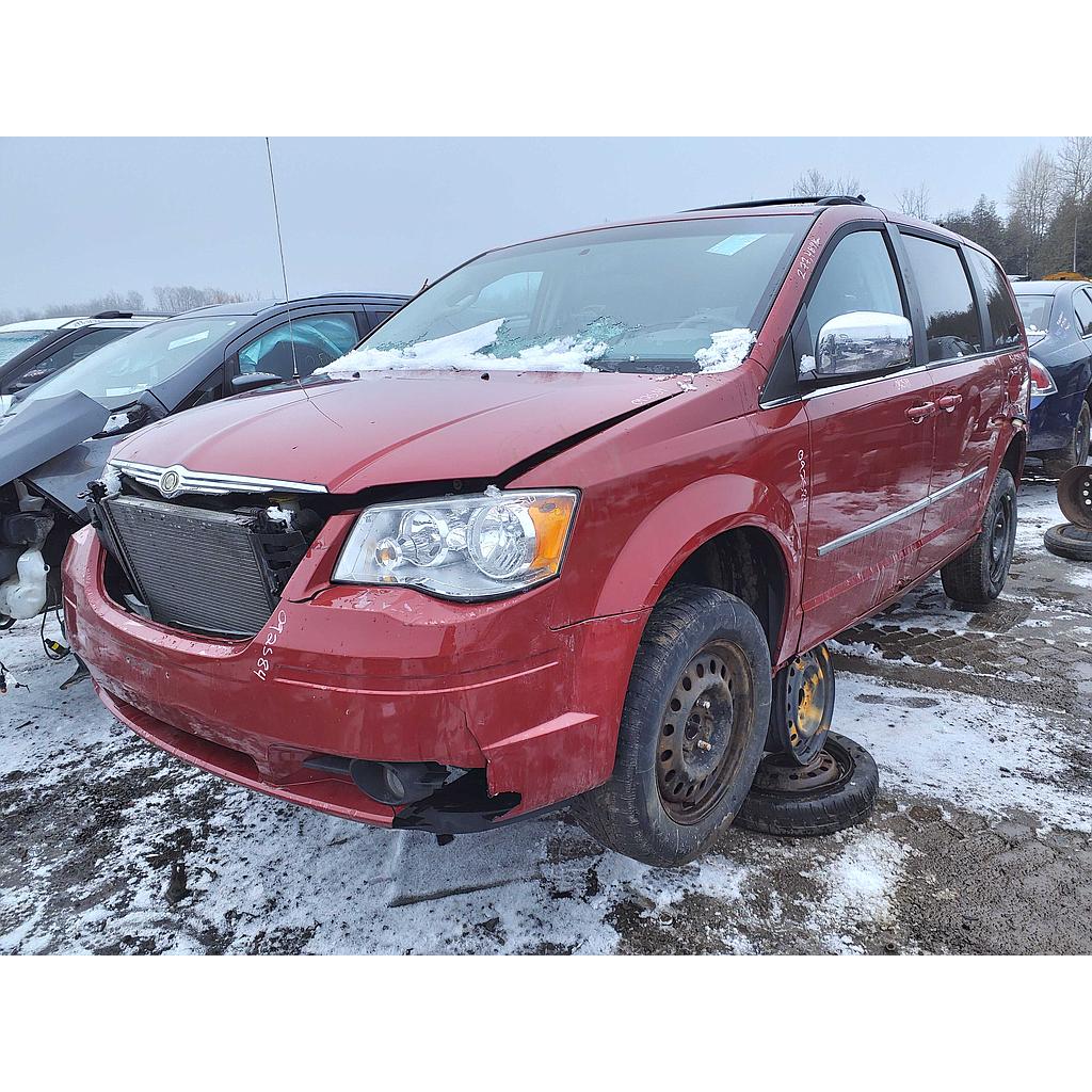CHRYSLER TOWN & COUNTRY 2010