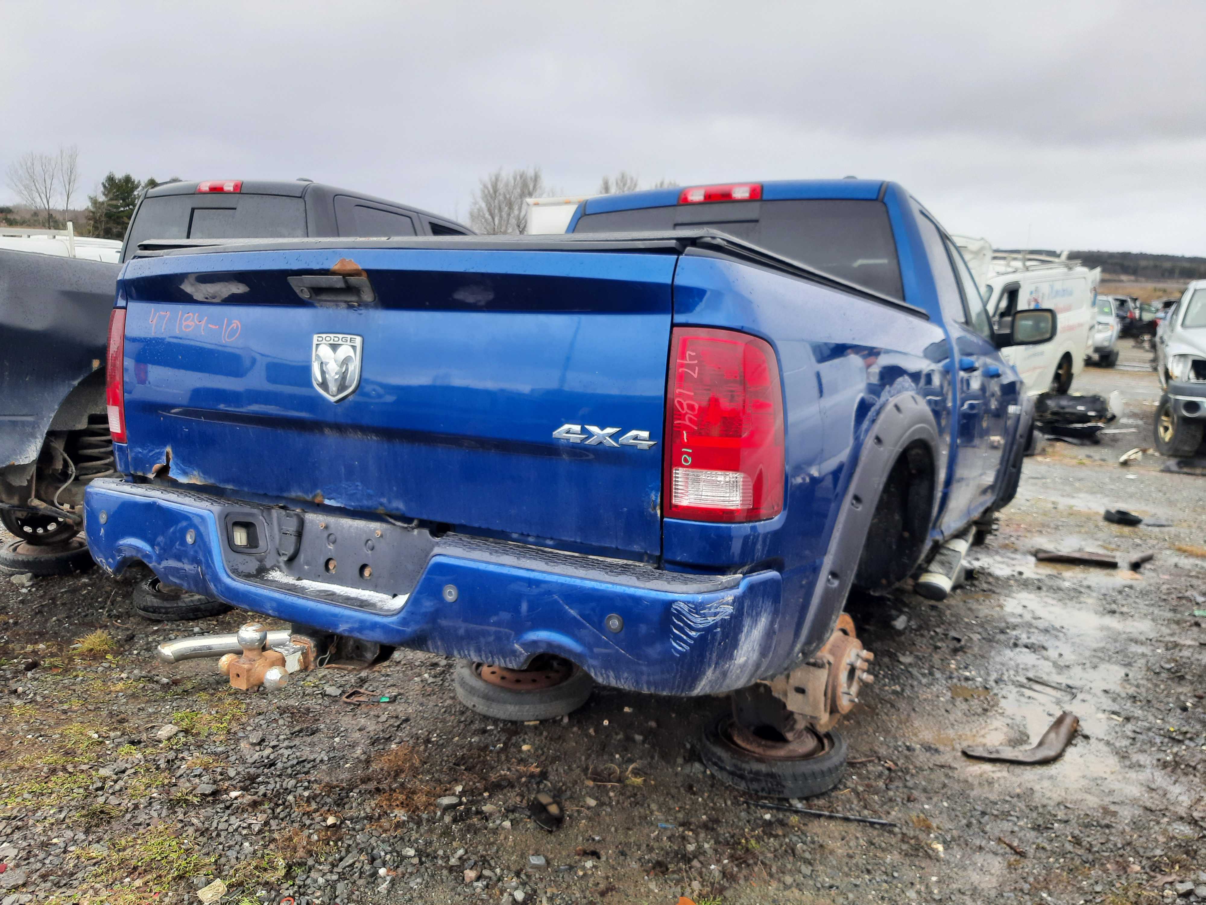 DODGE RAM 1500 2010