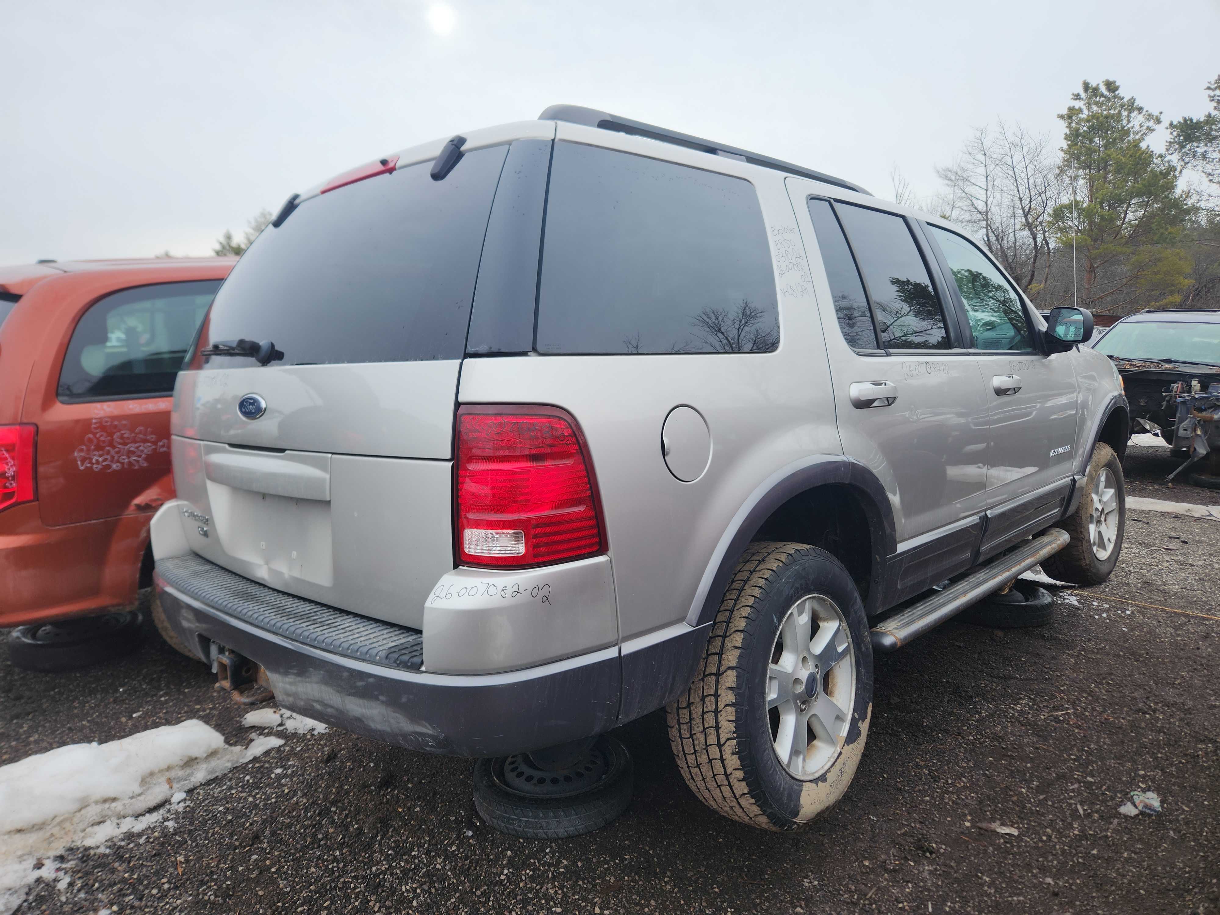 FORD EXPLORER 2002
