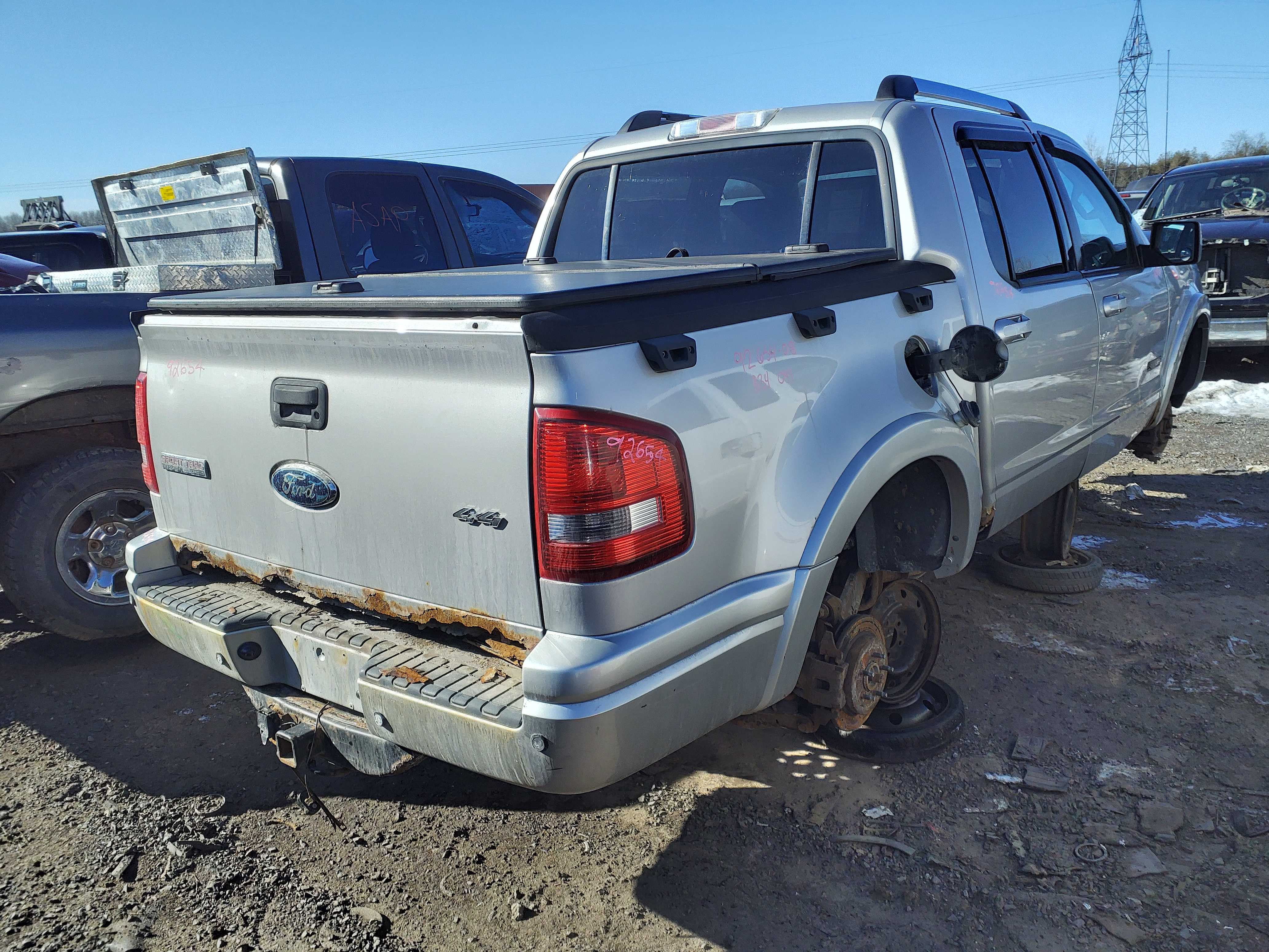 FORD EXPLORER 2008