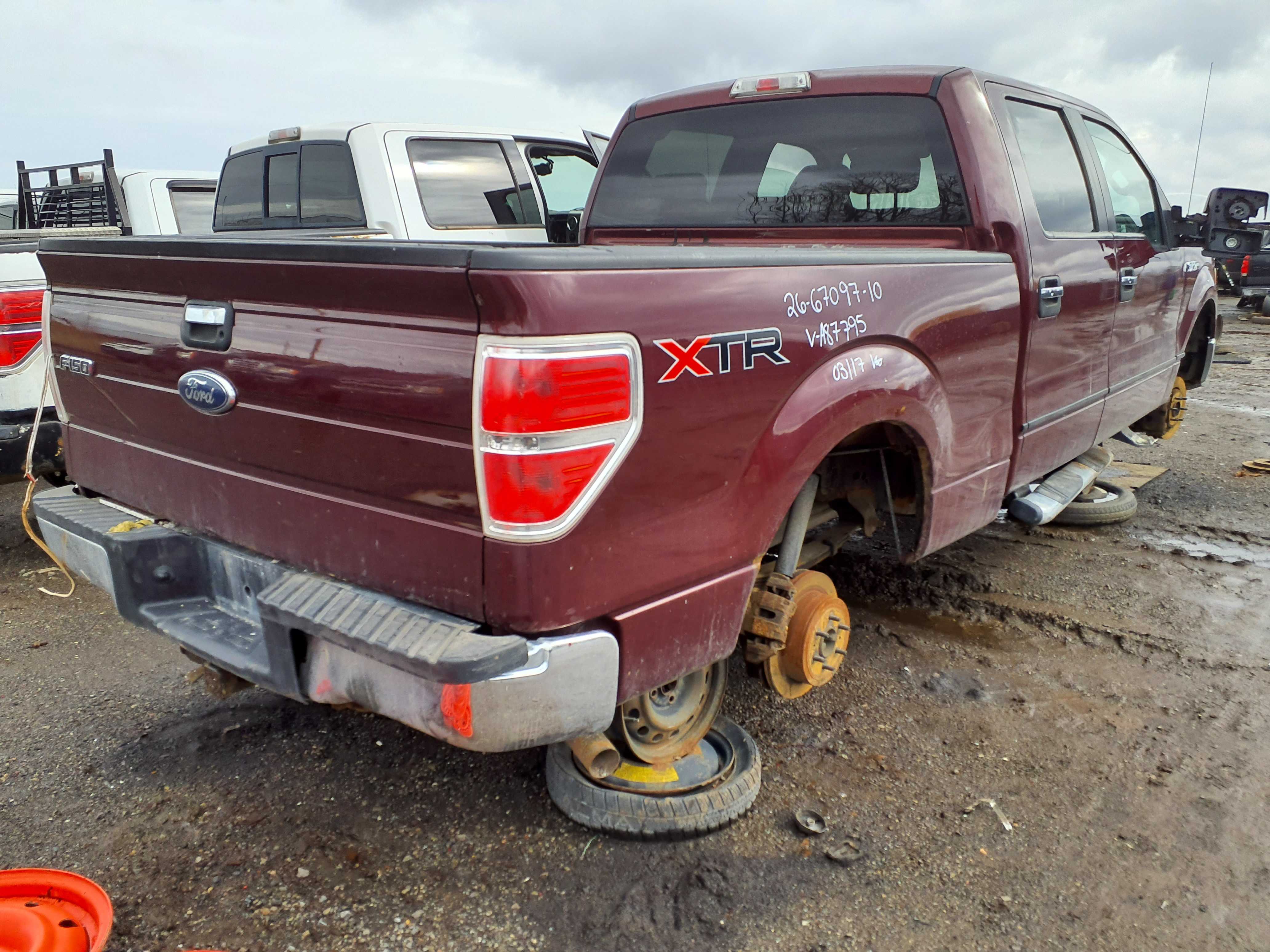 FORD F-150 2010