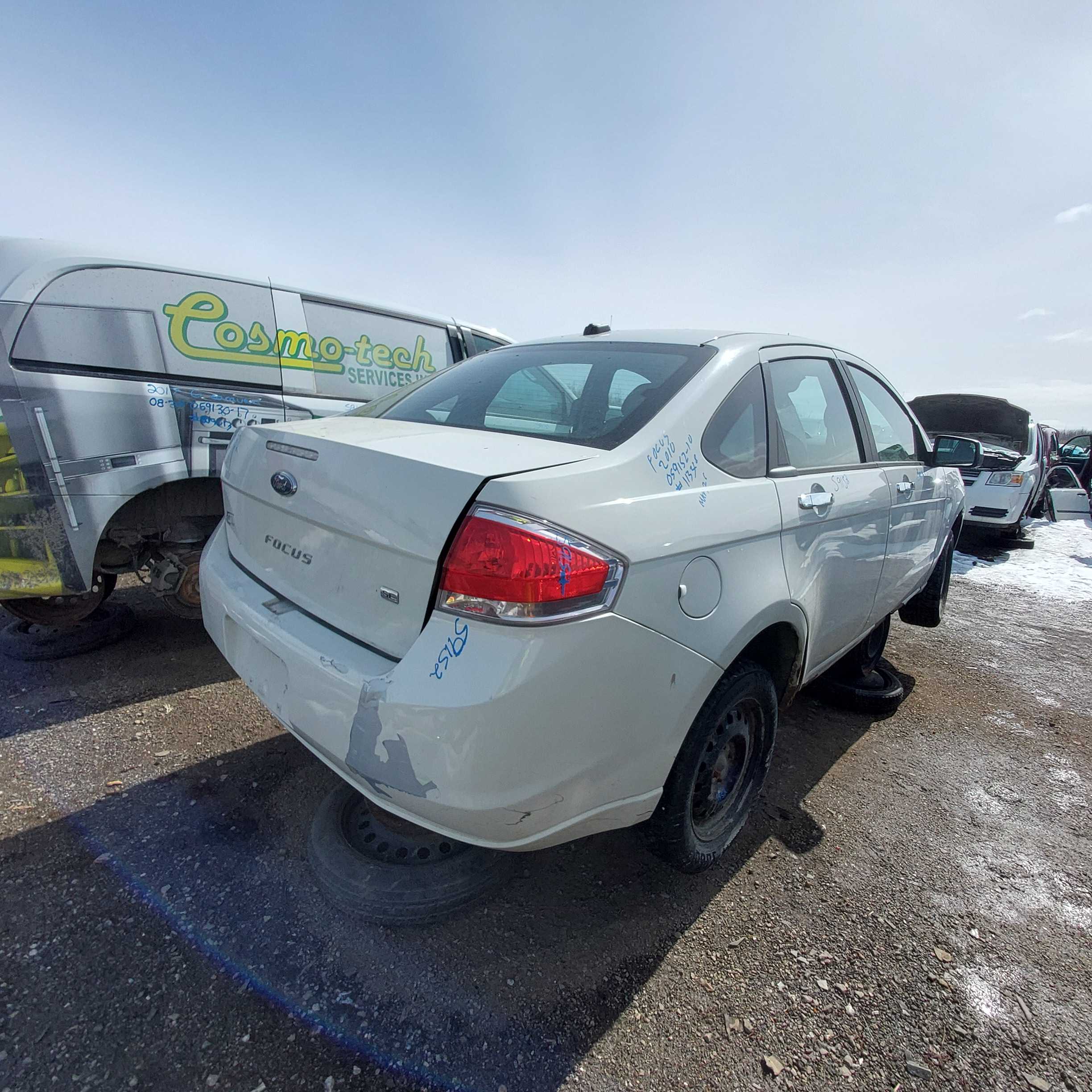 FORD FOCUS 2010
