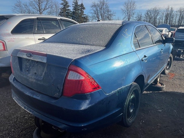 FORD FUSION 2010