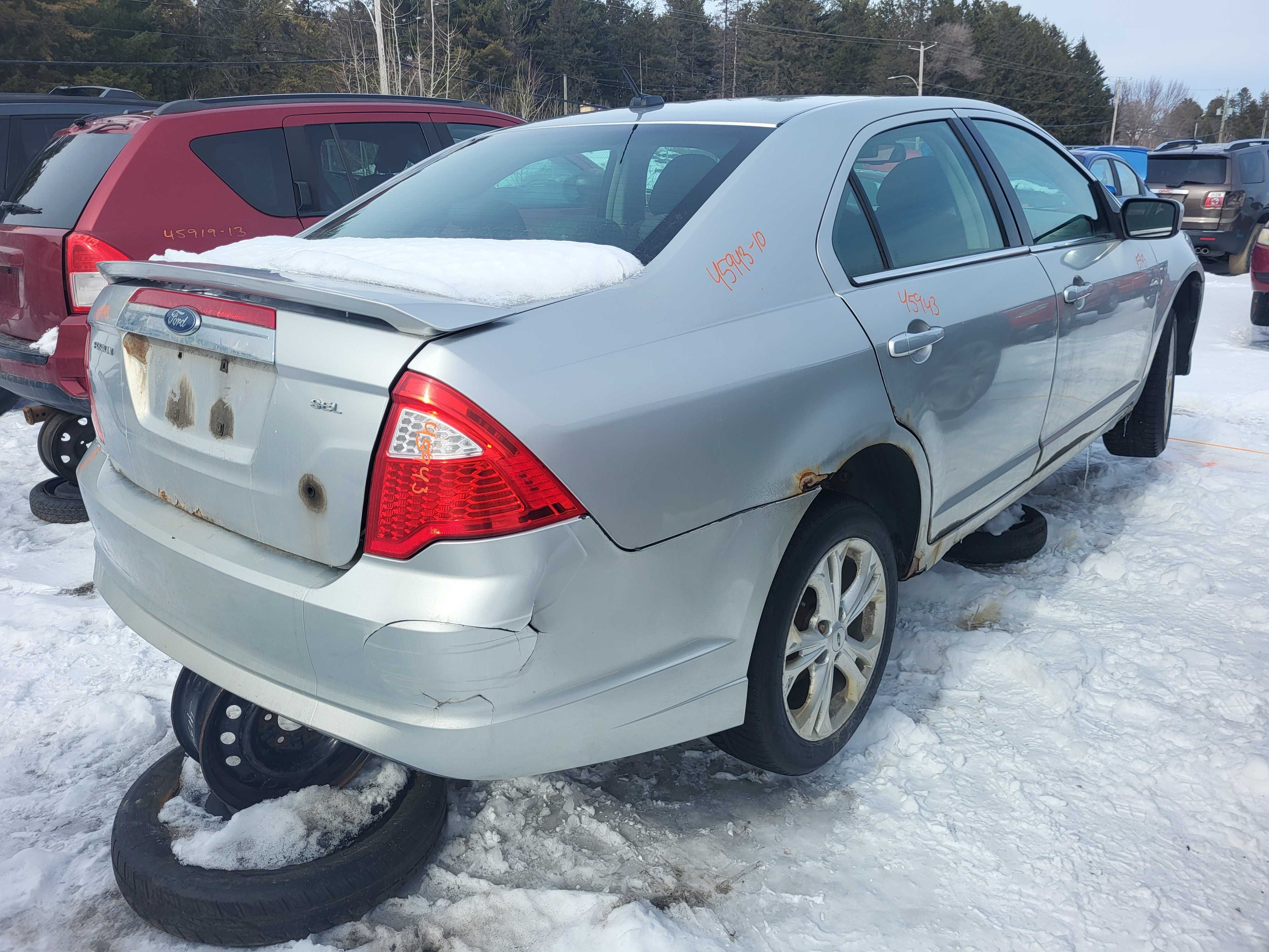 FORD FUSION 2010