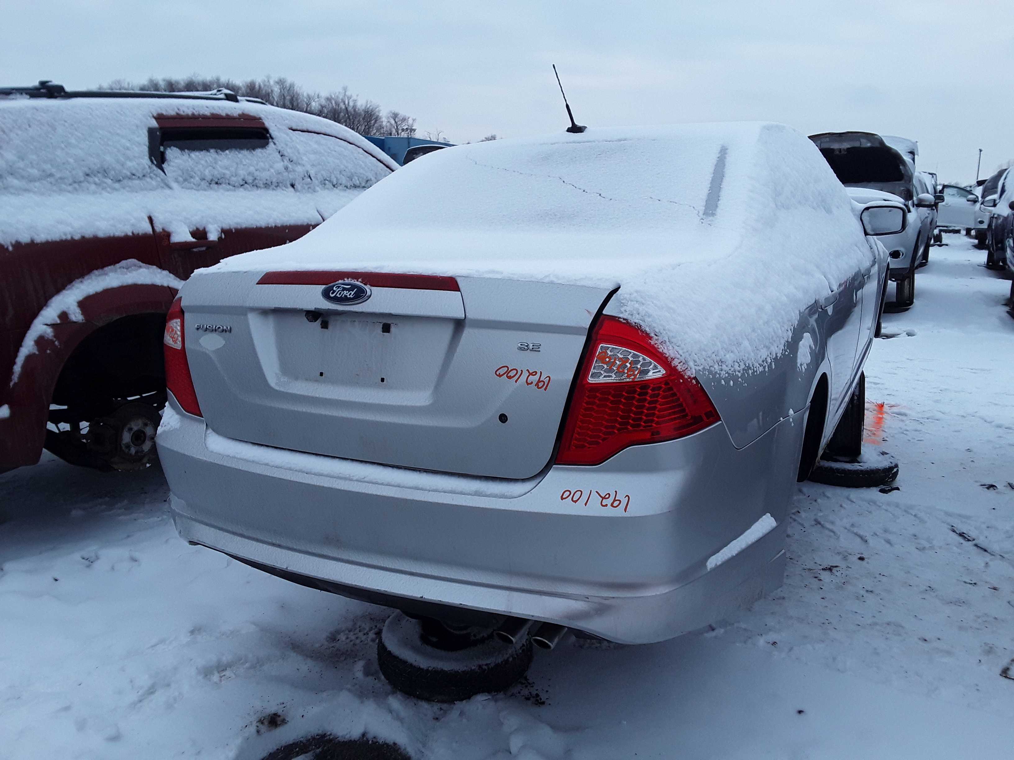 FORD FUSION 2010