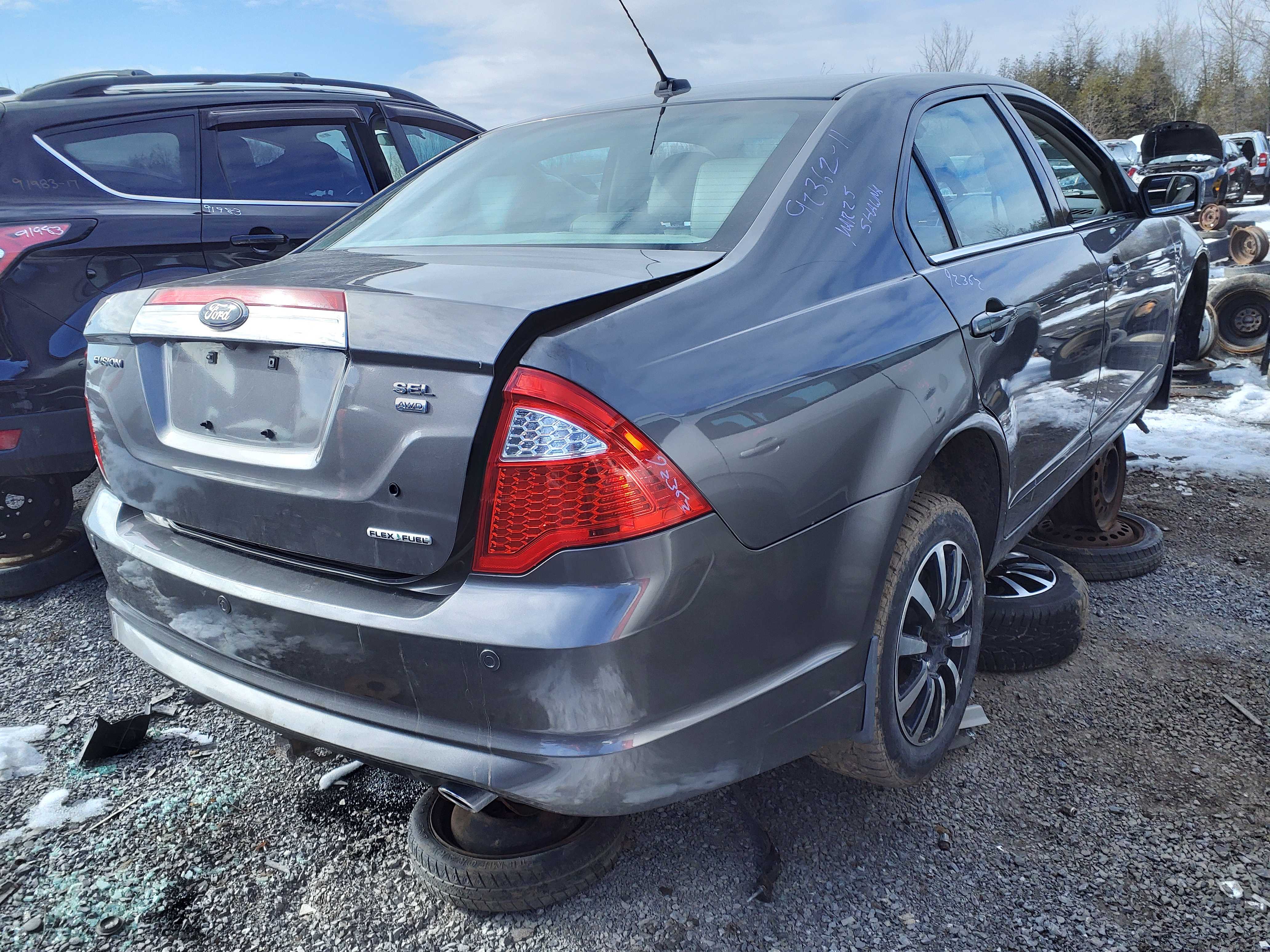 FORD FUSION 2011