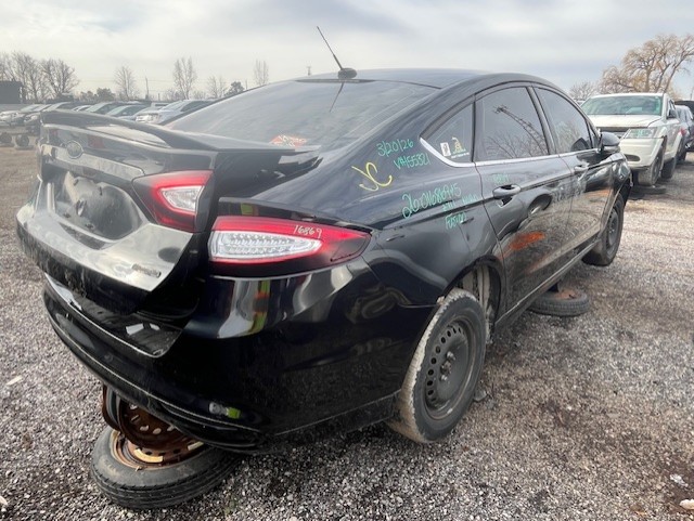 FORD FUSION 2015