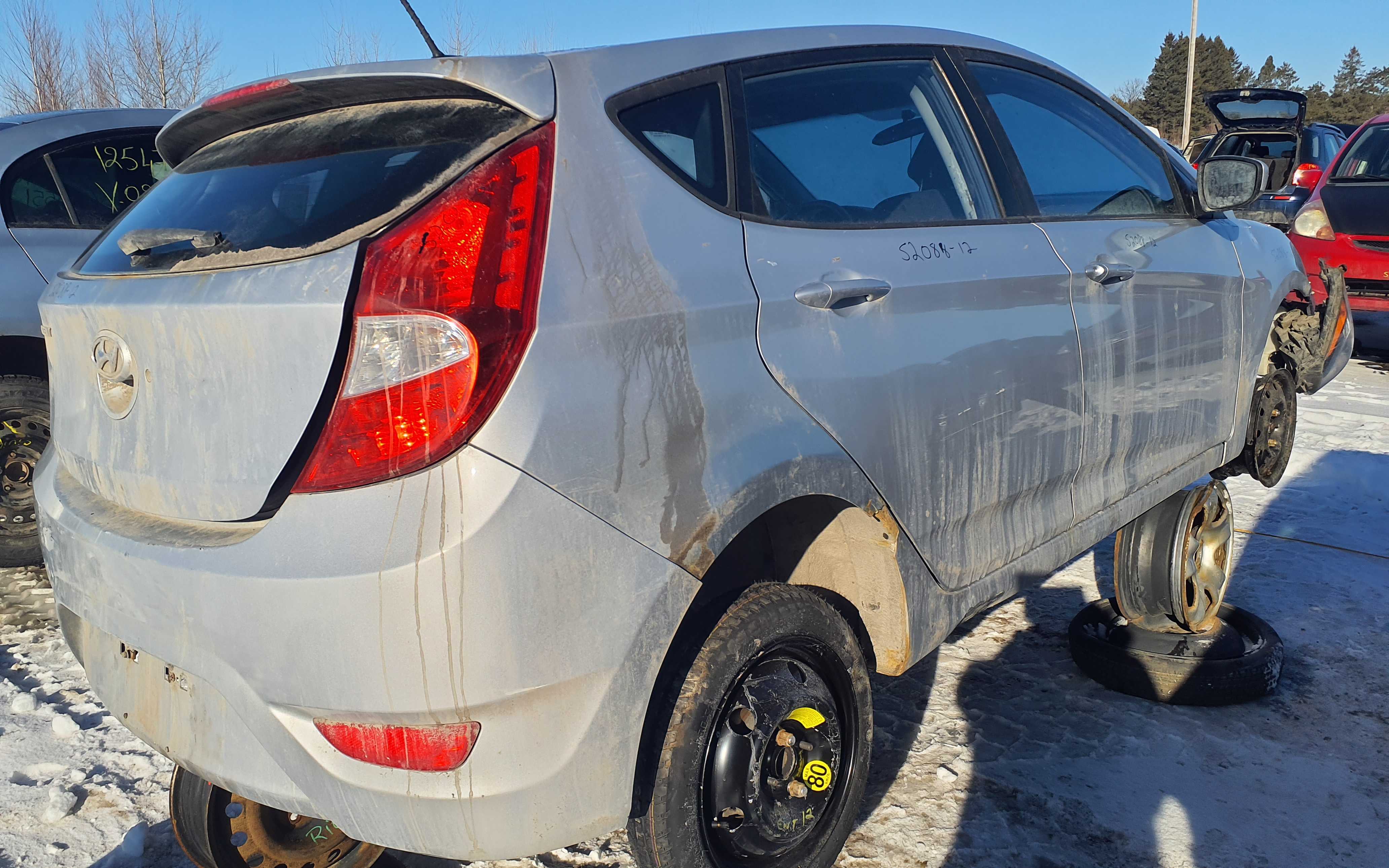 HYUNDAI ACCENT 2012