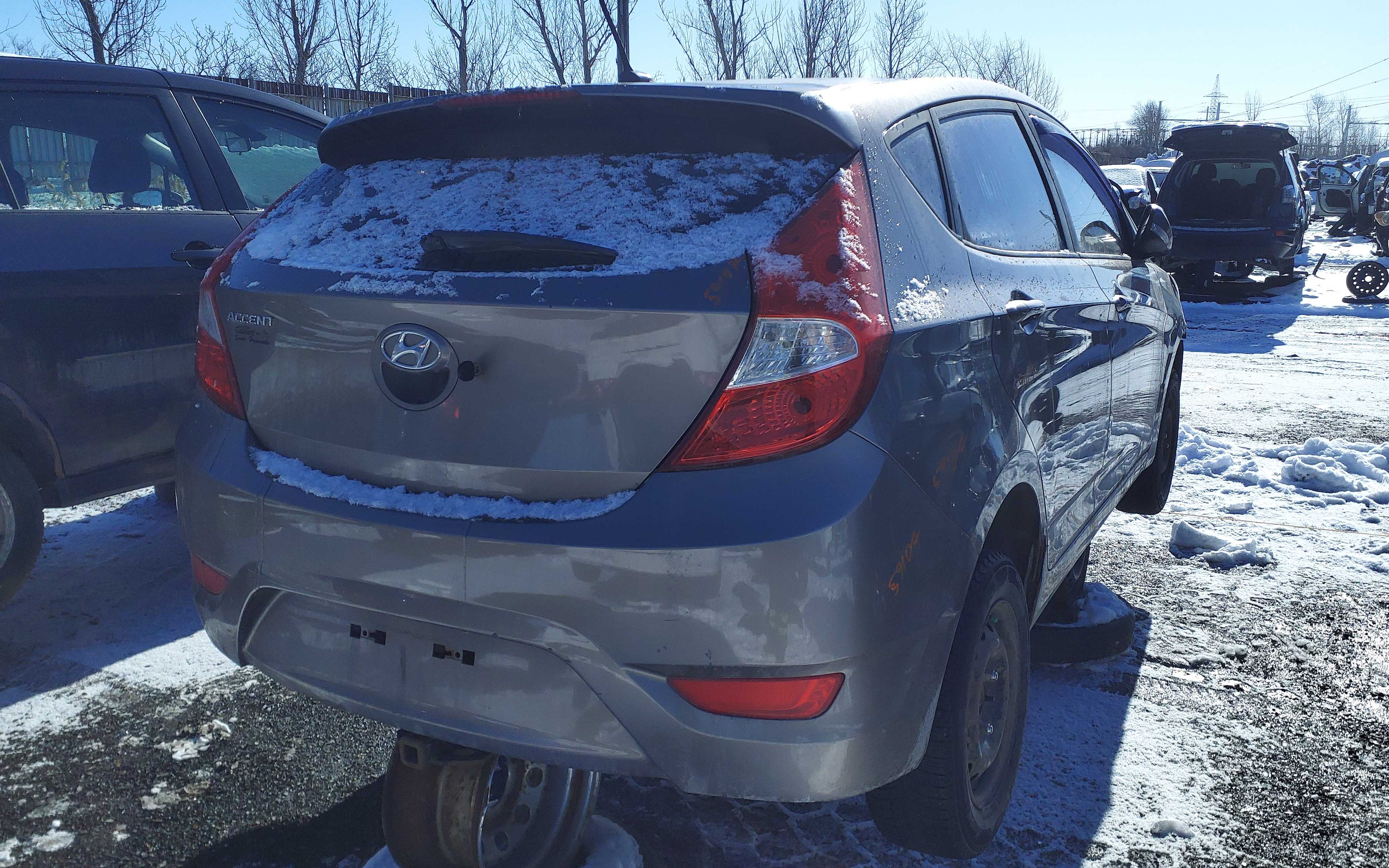 HYUNDAI ACCENT 2013