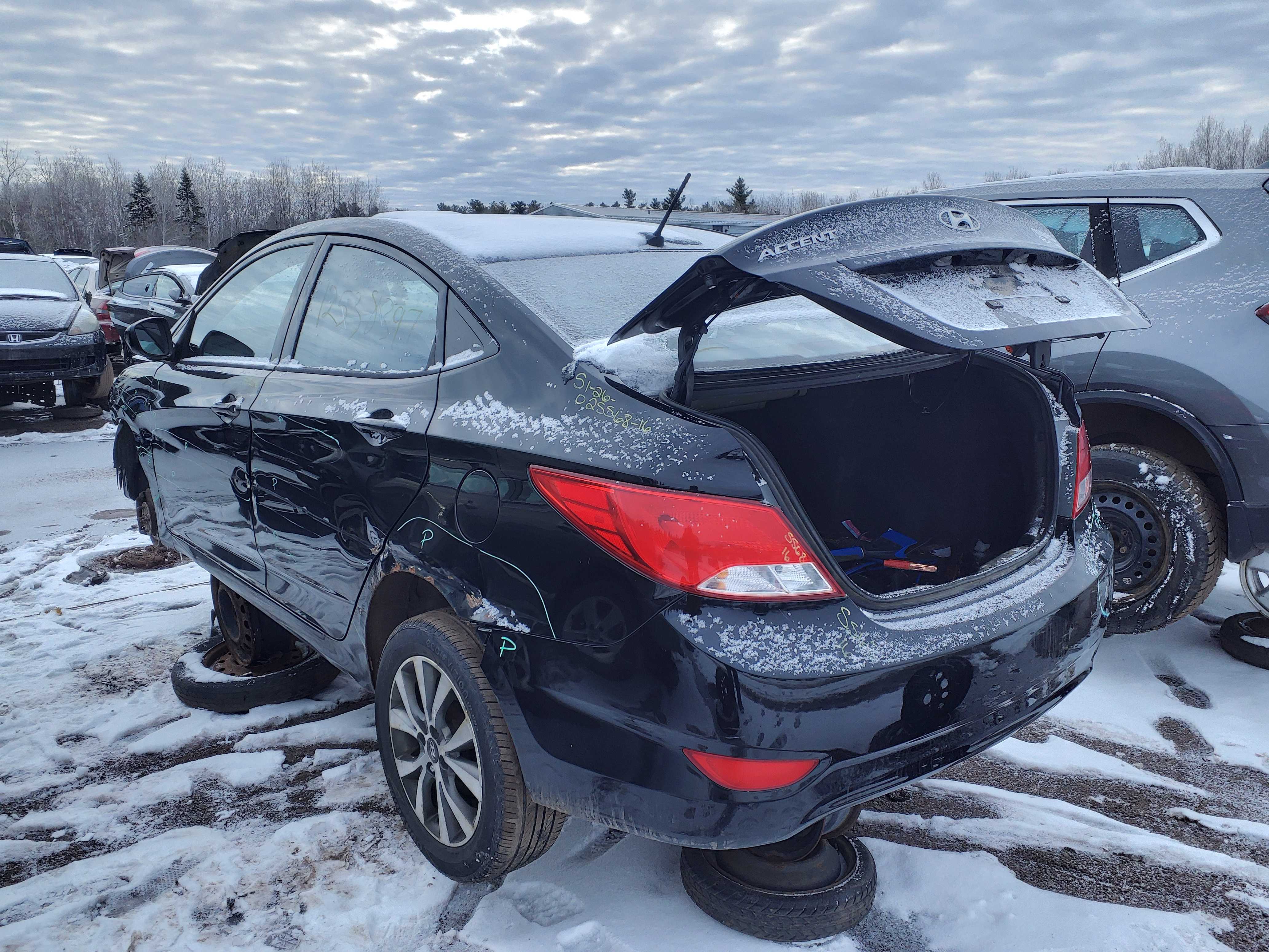 HYUNDAI ACCENT 2016