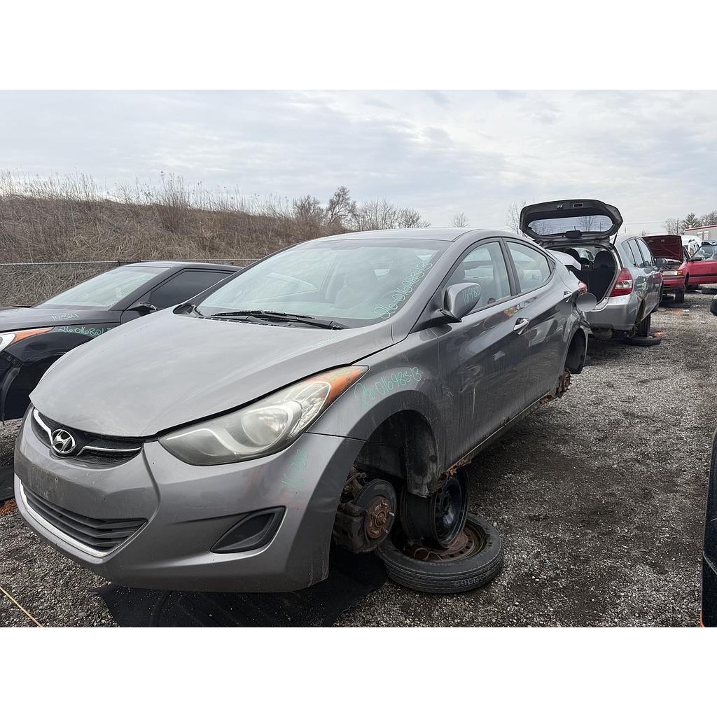 HYUNDAI ELANTRA 2013