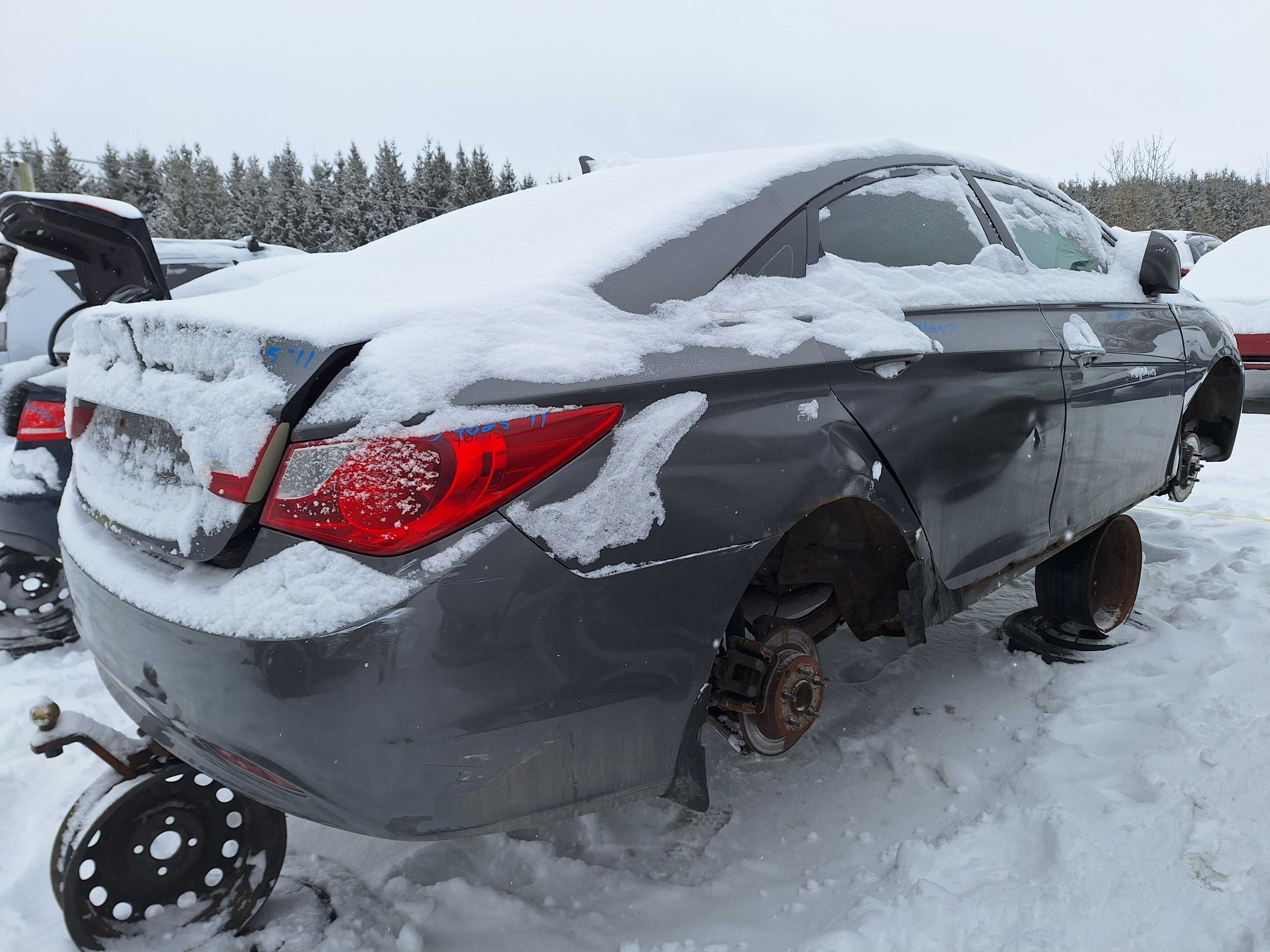 HYUNDAI SONATA 2011