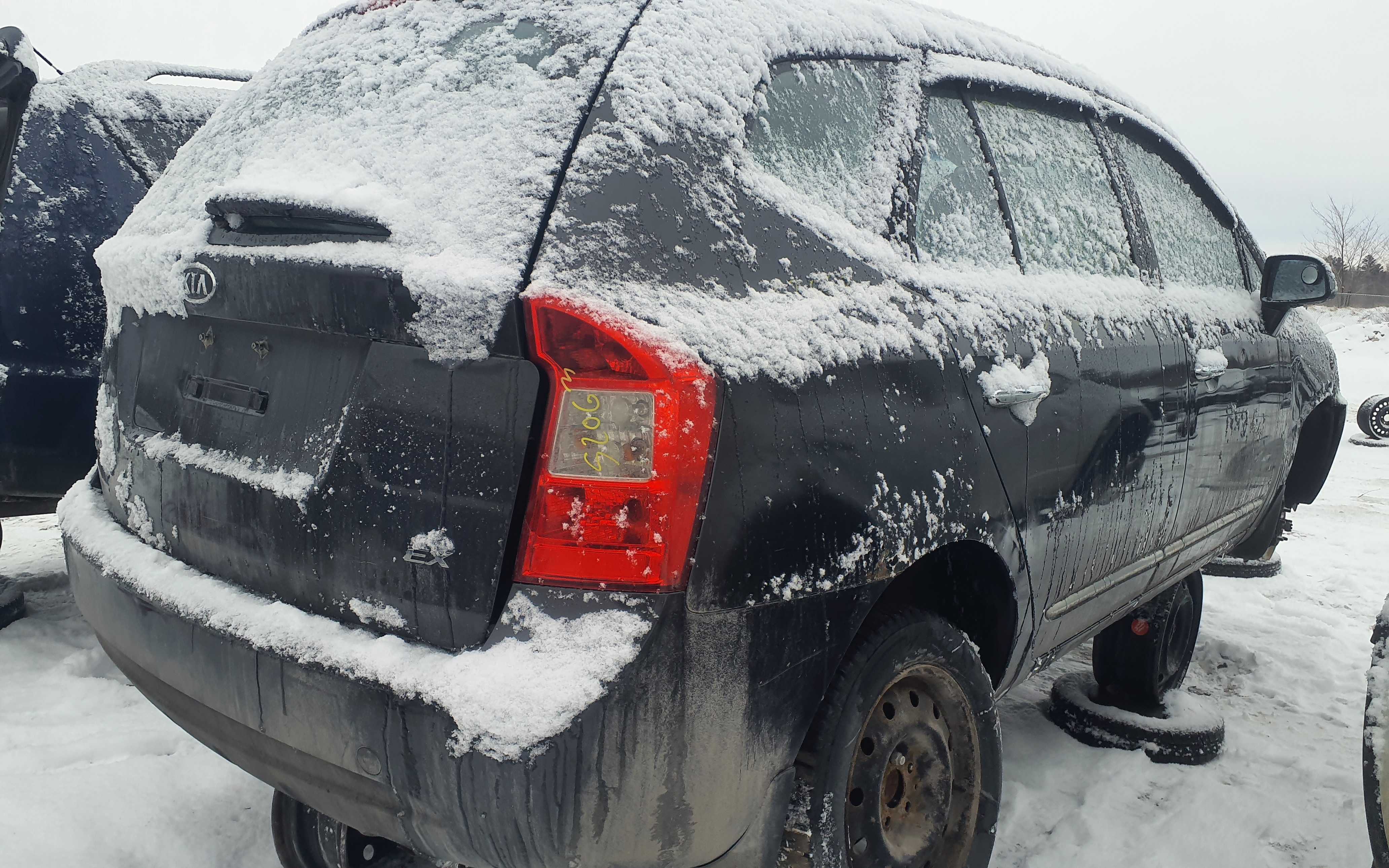 KIA RONDO 2008